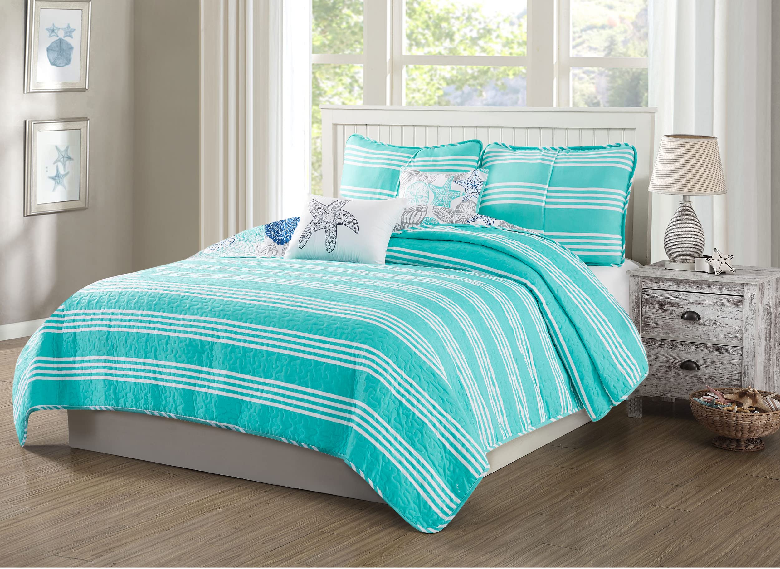 King Size Beach Quilt Set - Seashell & Starfish Coastal Bedding for Vacation Homes
