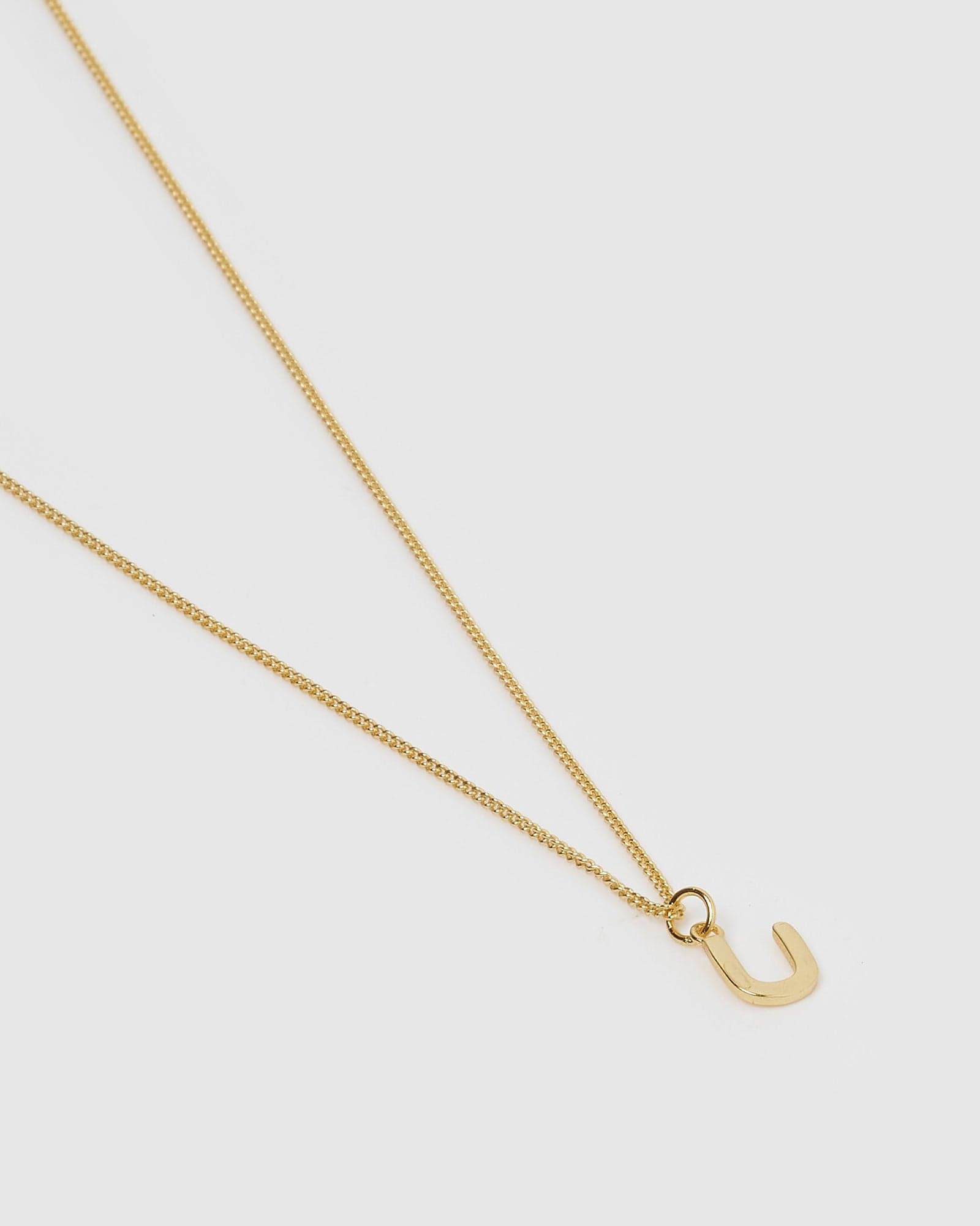 Izoa Gold Alphabet Letter U Necklace for Women - Elegant Initial Pendant Jewelry Gift for Birthday, Anniversary & Special Occasions