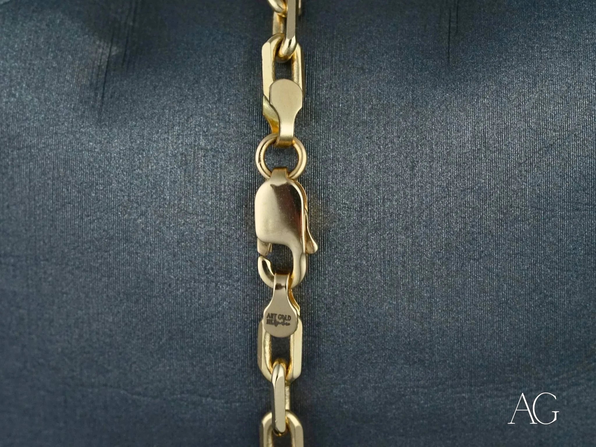Exquisite 18K Solid Gold Diamond-Cut Bracelet for Women - Elegant Radiant Art Jewelry for Parties, Weddings & Special Occasions