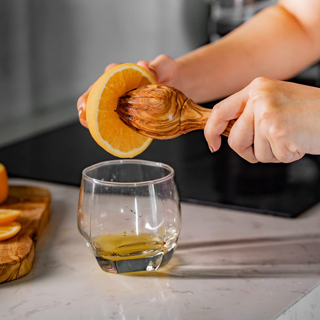 Handmade Olive Wood Teardrop Citrus Juicer - Artisan Crafted Lemon, Lime & Orange Squeezer - Rustic Kitchen & Bar Tool for Fresh Juice - Perfect for Cocktails, Cooking & Healthy Drinks