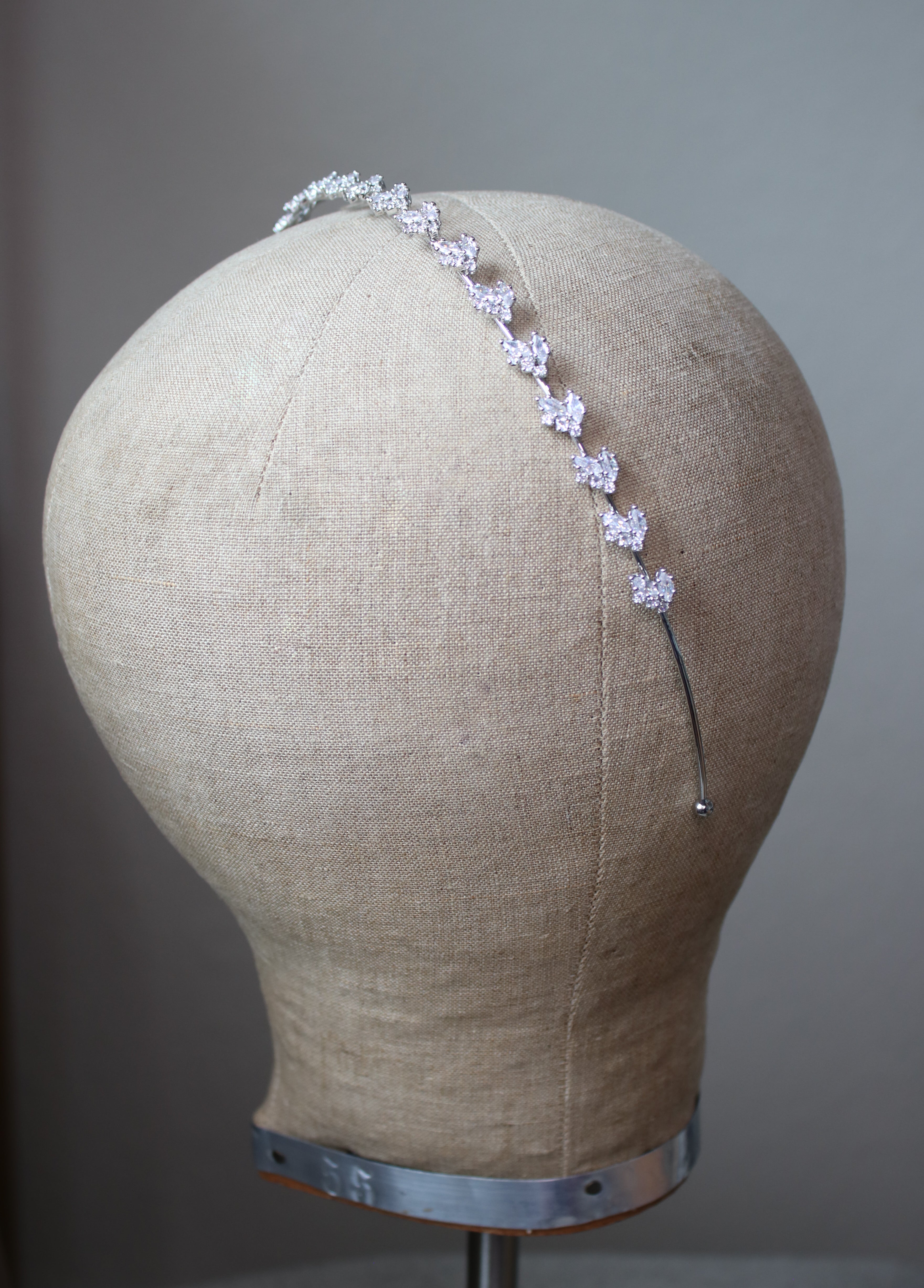 ANNABELLE Simulated Diamond Headband Headpiece - Elegant Rhinestone Hair Accessory for Weddings, Parties & Special Occasions