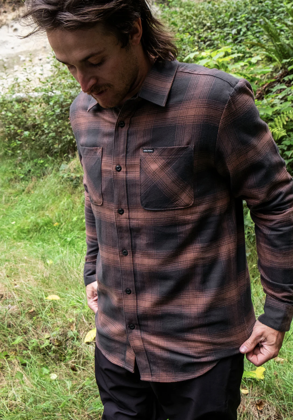 Volcom Men's Netastone Flannel Shirt - Soft Plaid Button-Up for Casual & Outdoor Wear - Perfect for Hiking, Camping, and Everyday Style