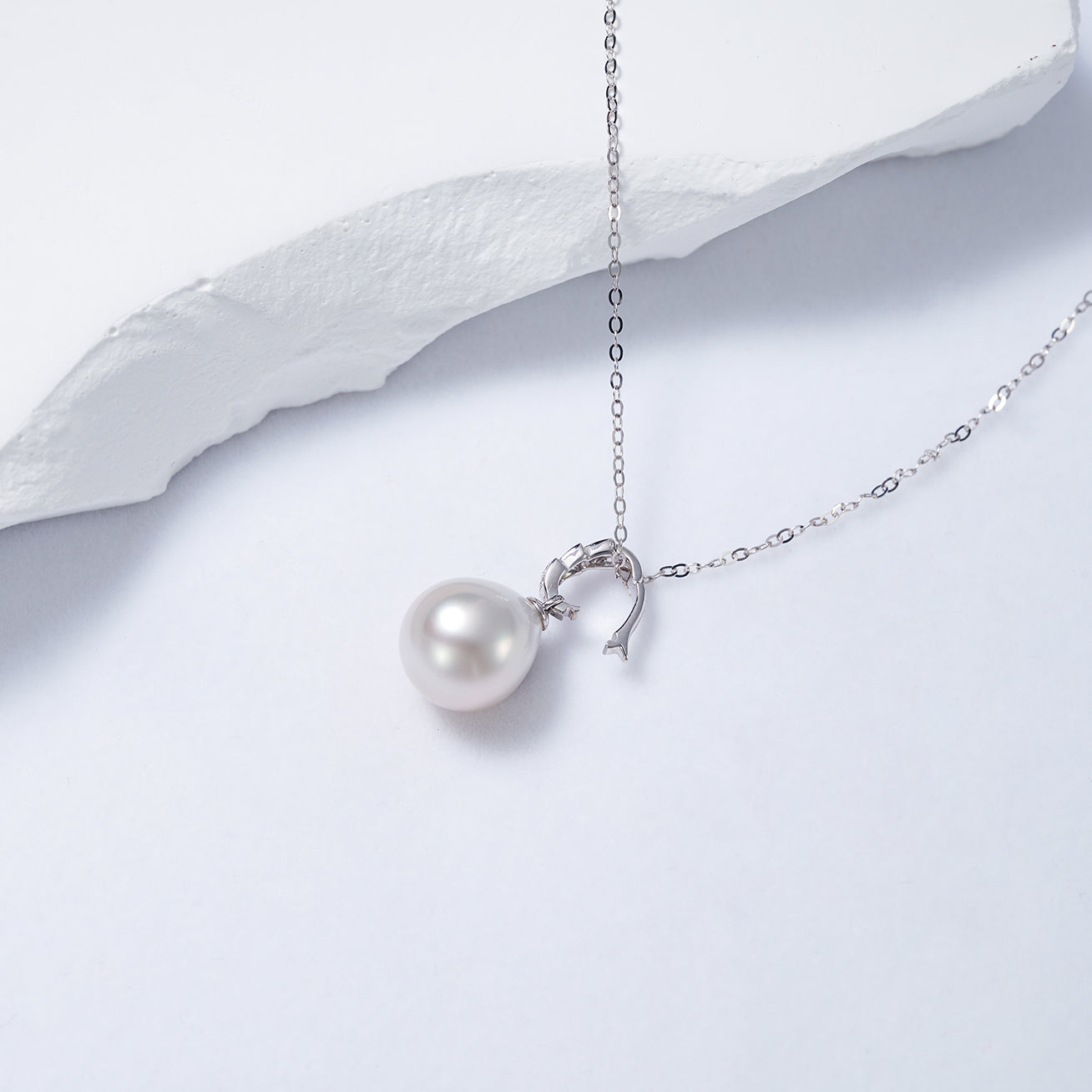 18K Solid Gold Diamond Australian White Saltwater Pearl Necklace KN00199 - Elegant Bridal Jewelry, Anniversary Gift for Her, Luxury Pearl Necklace for Women