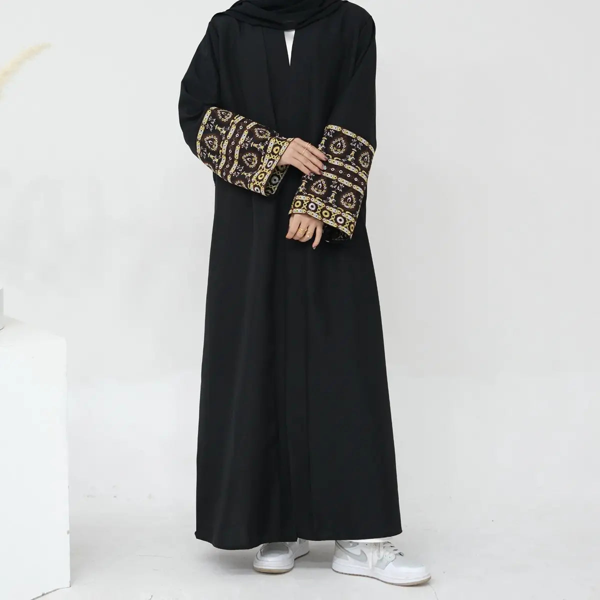 Elegant Modest Fashion Embroidery Sleeve Cardigan Open Abaya Dress for Women - Perfect for Prayer, Mosque, Wedding & Special Occasions