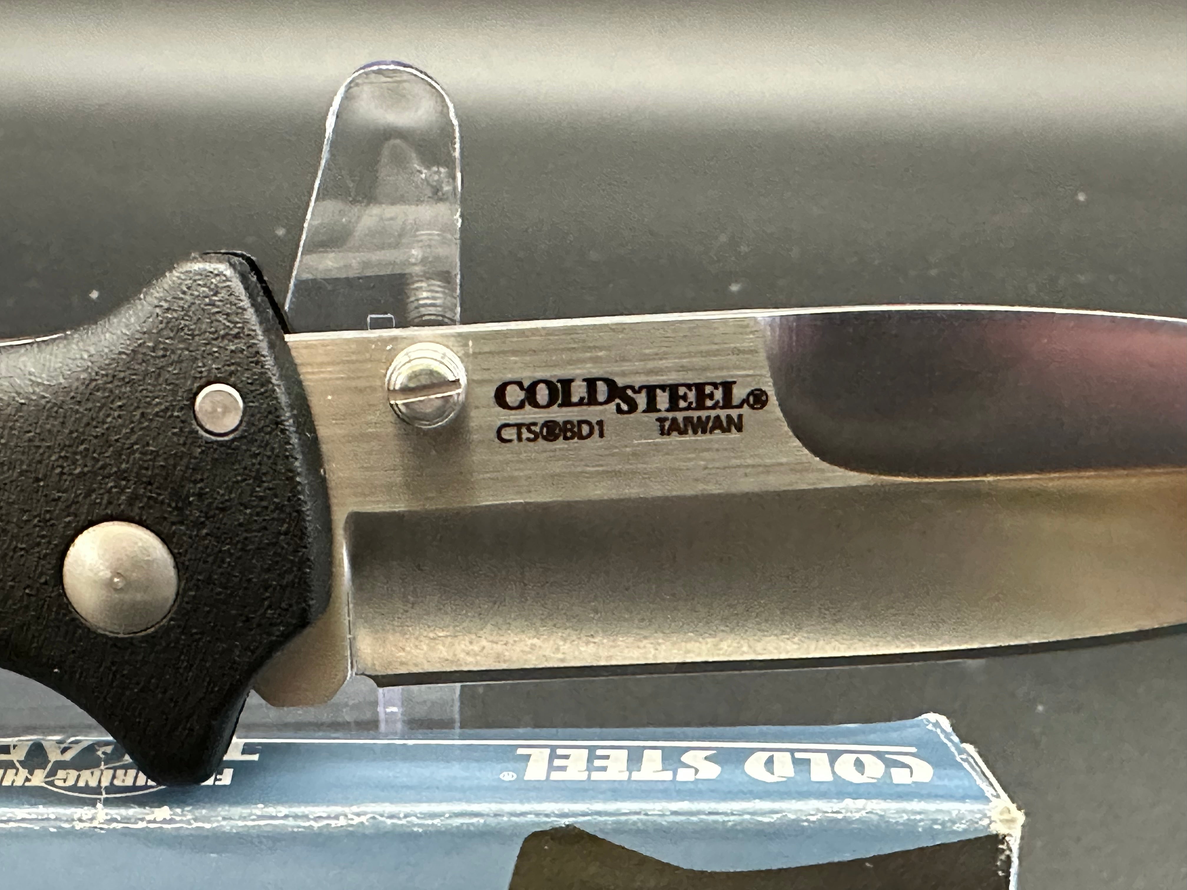 Cold Steel Counter Point 1 Knife - Premium CTS BD1 Steel Blade for Outdoor, Camping & Survival - Tactical Folding Knife for Hunting, Hiking & EDC
