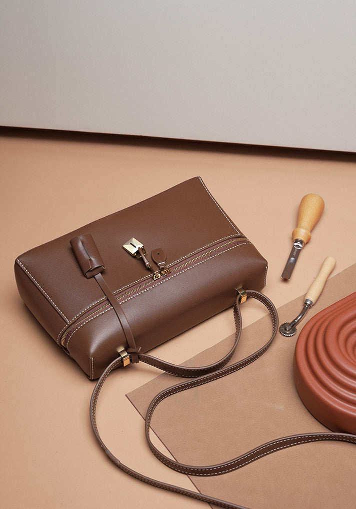 Stylish Genuine Leather Square Shoulder Bag for Women - Perfect for Work, Travel & Everyday Use