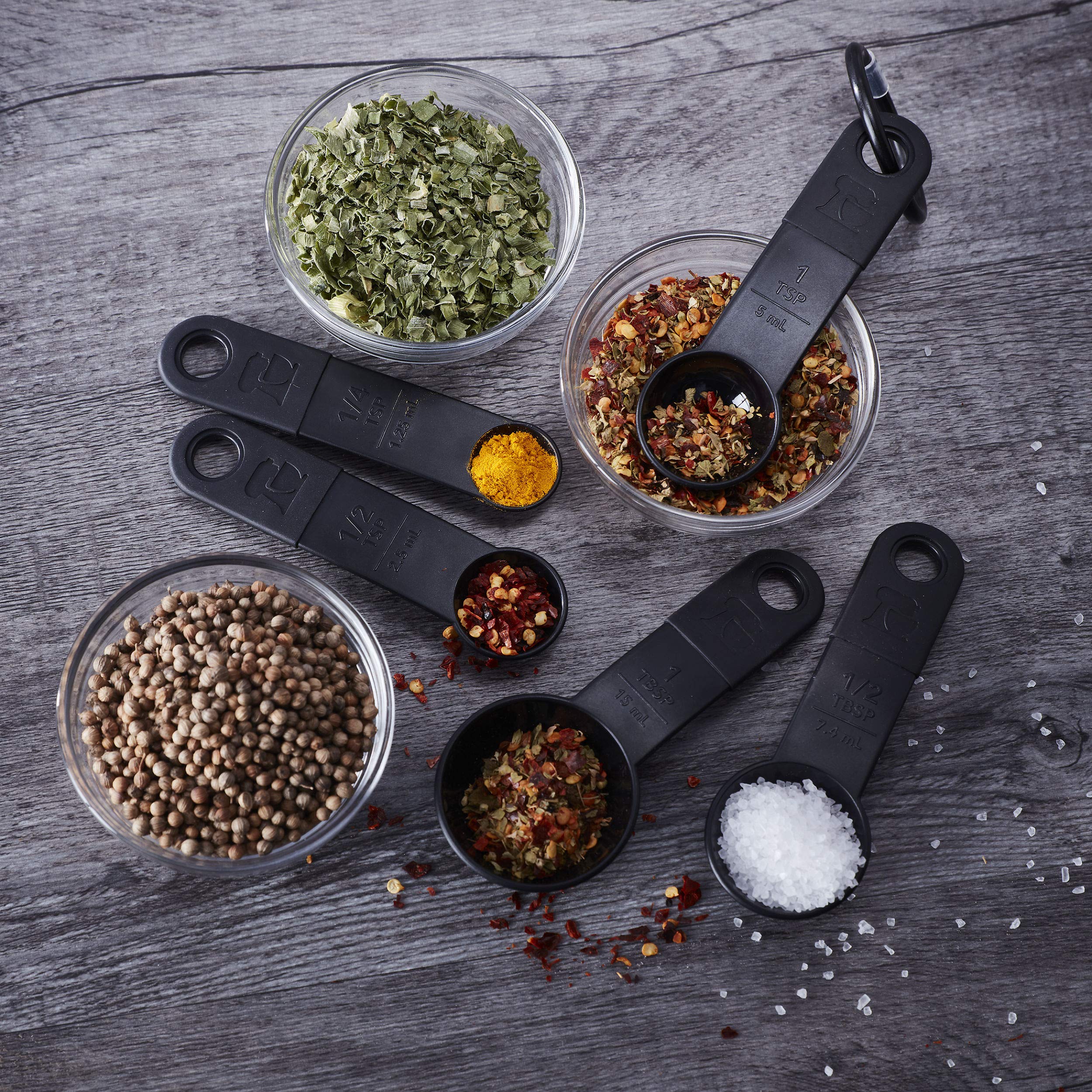 KitchenAid 15-Piece Classic Kitchen Tool and Gadget Set in Black - Essential Cooking Utensils for Baking, Grilling & Food Prep