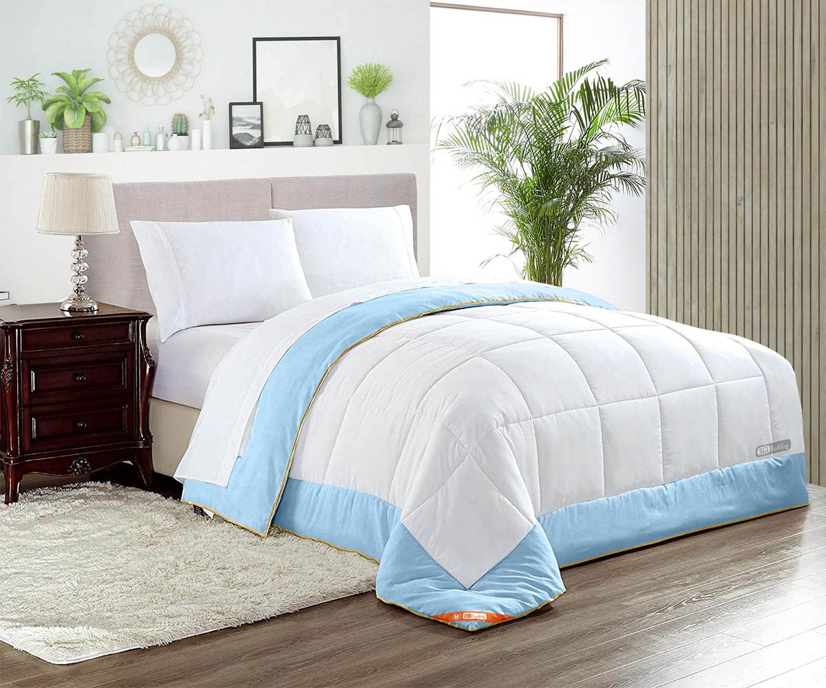 Premium California King Comforter Set - 300 GSM Plush Siliconized Microfiber Fill, Two-Tone Light Blue Duvet Insert with Quilted Design & Soft Microfiber Shell, Includes Matching Pillowcases - Perfect for Master Bedroom, Guest Room & Cozy Winter Nights