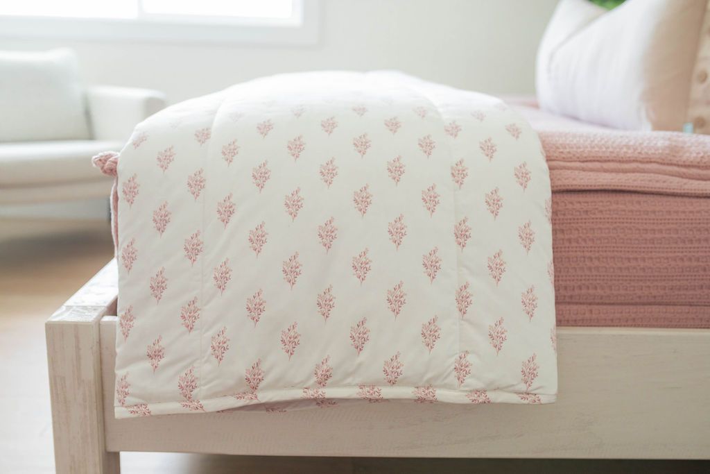 Eden Luxe Blanket - Ultra Soft & Cozy Luxury Throw Blanket for Bed, Couch, and Travel - Perfect for Home Decor, Gifts, and Relaxation