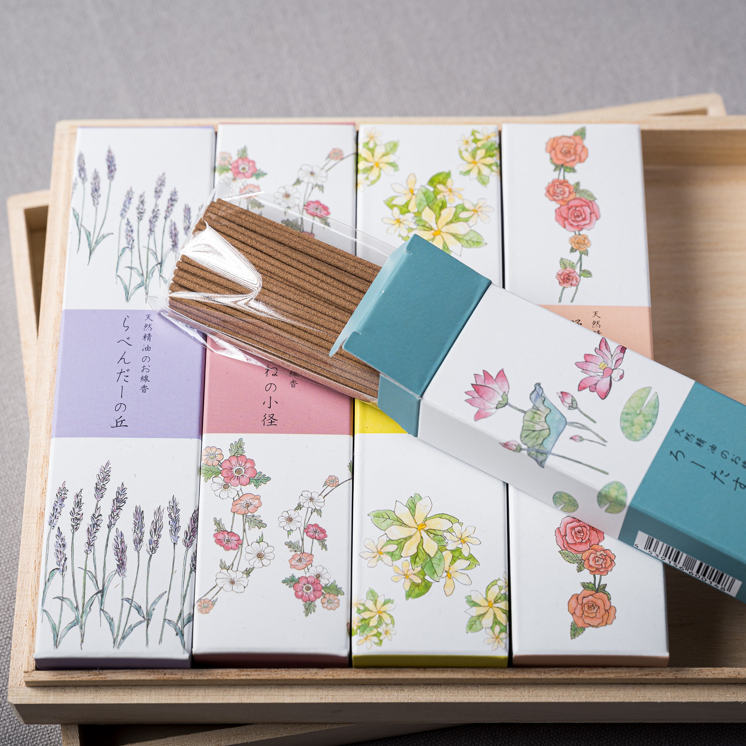 Premium Japanese Incense Sticks - 5 Fragrance Essential Oil Set (Lavender, Sandalwood, Jasmine, Rose, Citrus) for Meditation, Yoga, Aromatherapy & Home Relaxation