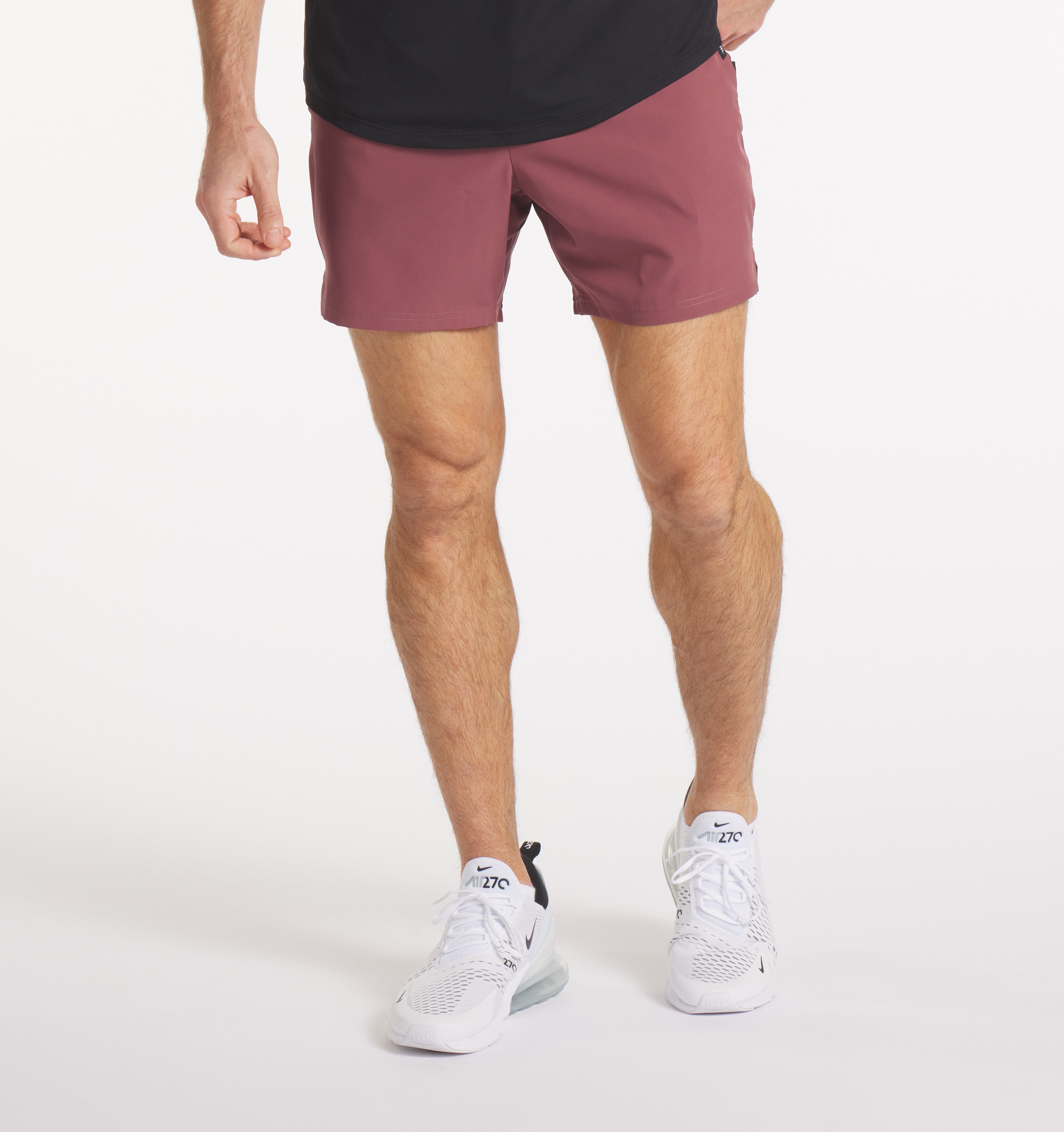UNRL Stride Short 5.5