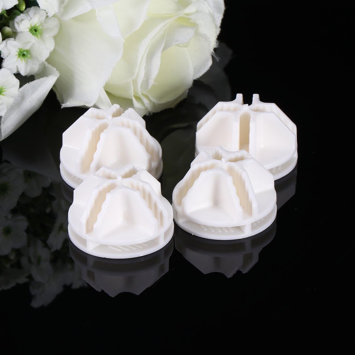 20 Pcs White Plastic Wire Cube Connectors for Modular Storage Shelves - DIY Closet Organizer, Wire Grid Shelving System - Perfect for Home, Office, and Garage Storage Solutions