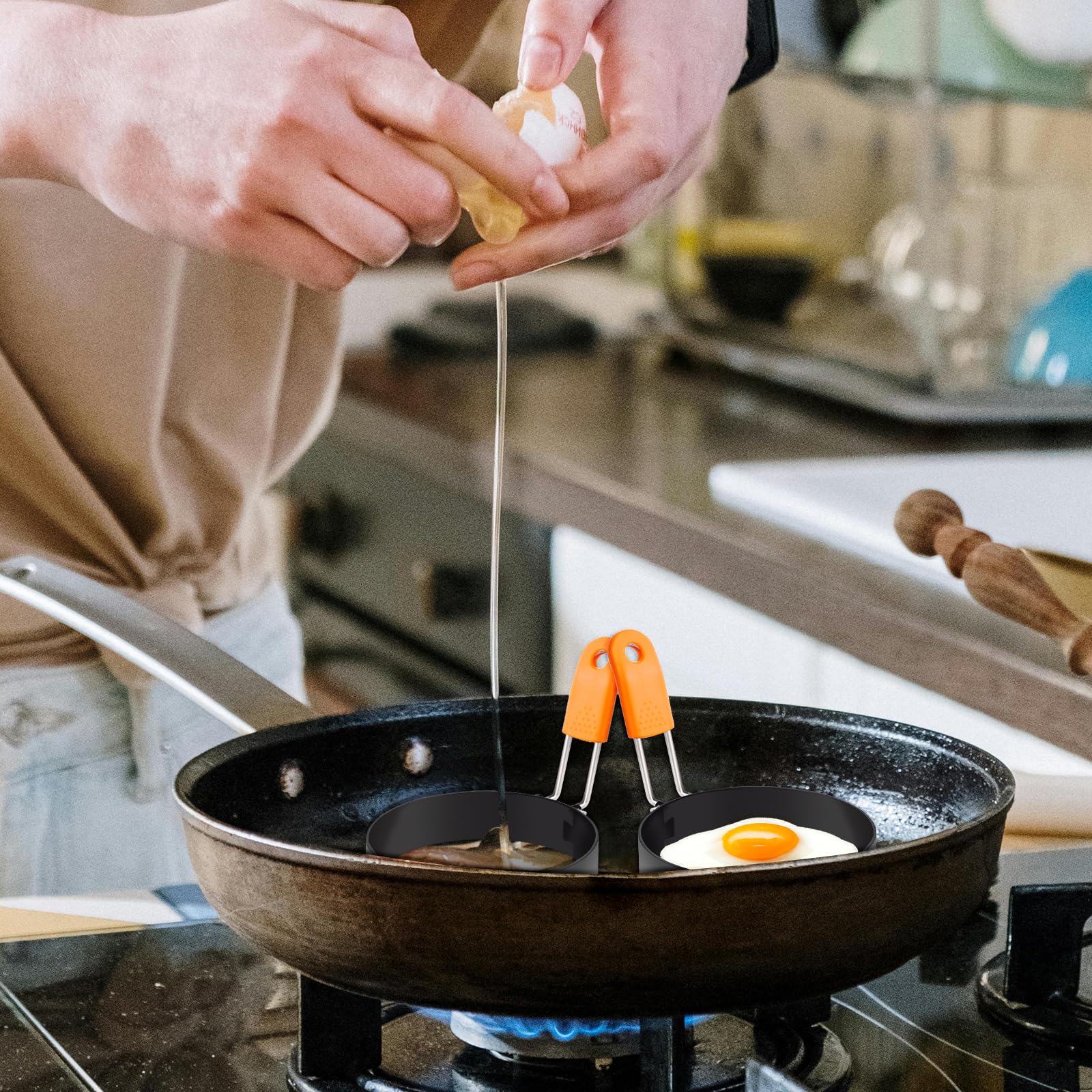 Stainless Steel Egg Rings with Silicone Handle - Nonstick Round Pancake & Omelet Cooking Molds (2Pcs, 3.5 Inch) - Perfect for Breakfast, Brunch, and Camping Cooking