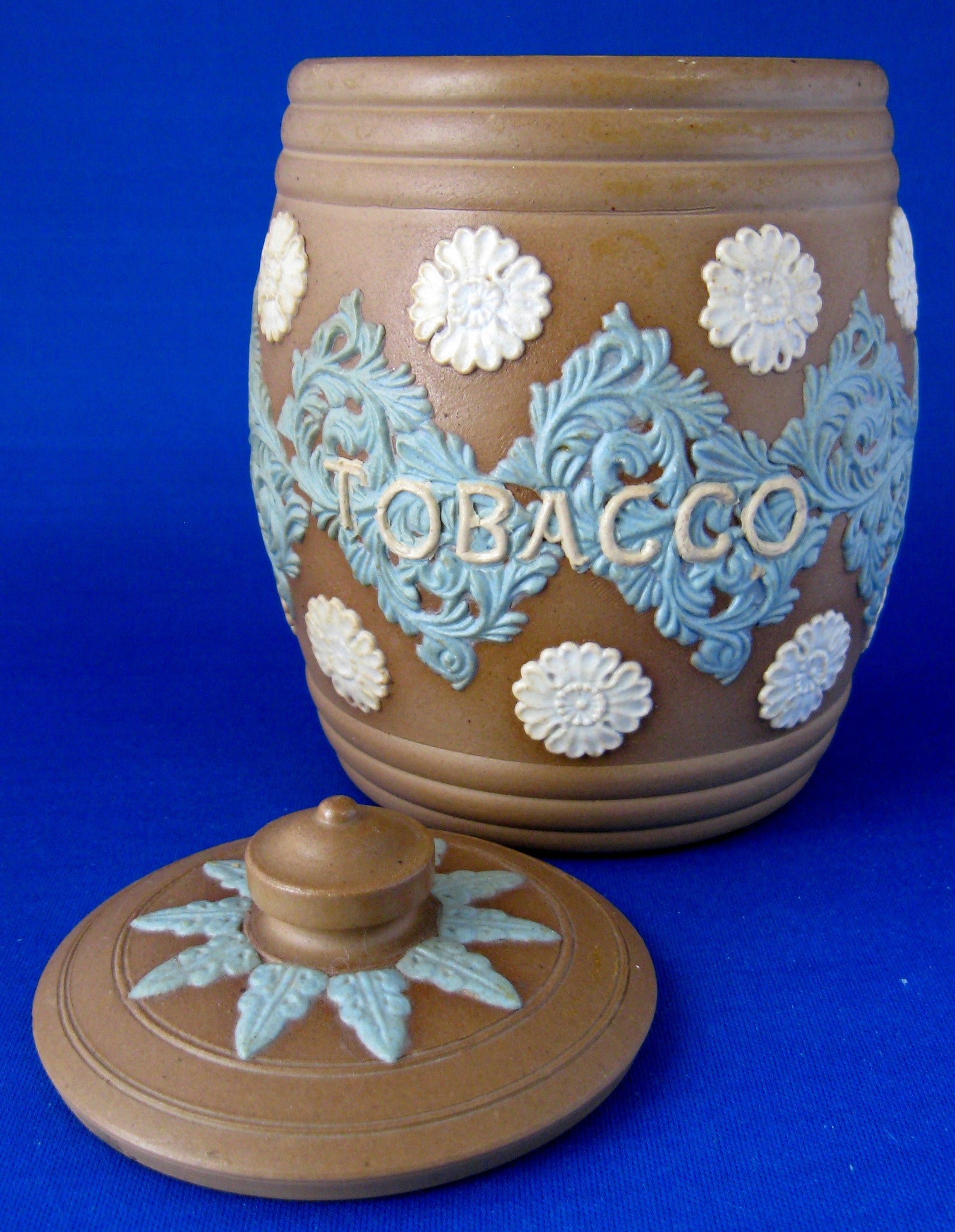 Royal Doulton Silicon Humidor Jar - Stoneware Edwardian England Style with Aqua Accents - Perfect for Cigar Storage, Tea Canister, or Kitchen Countertop Decor