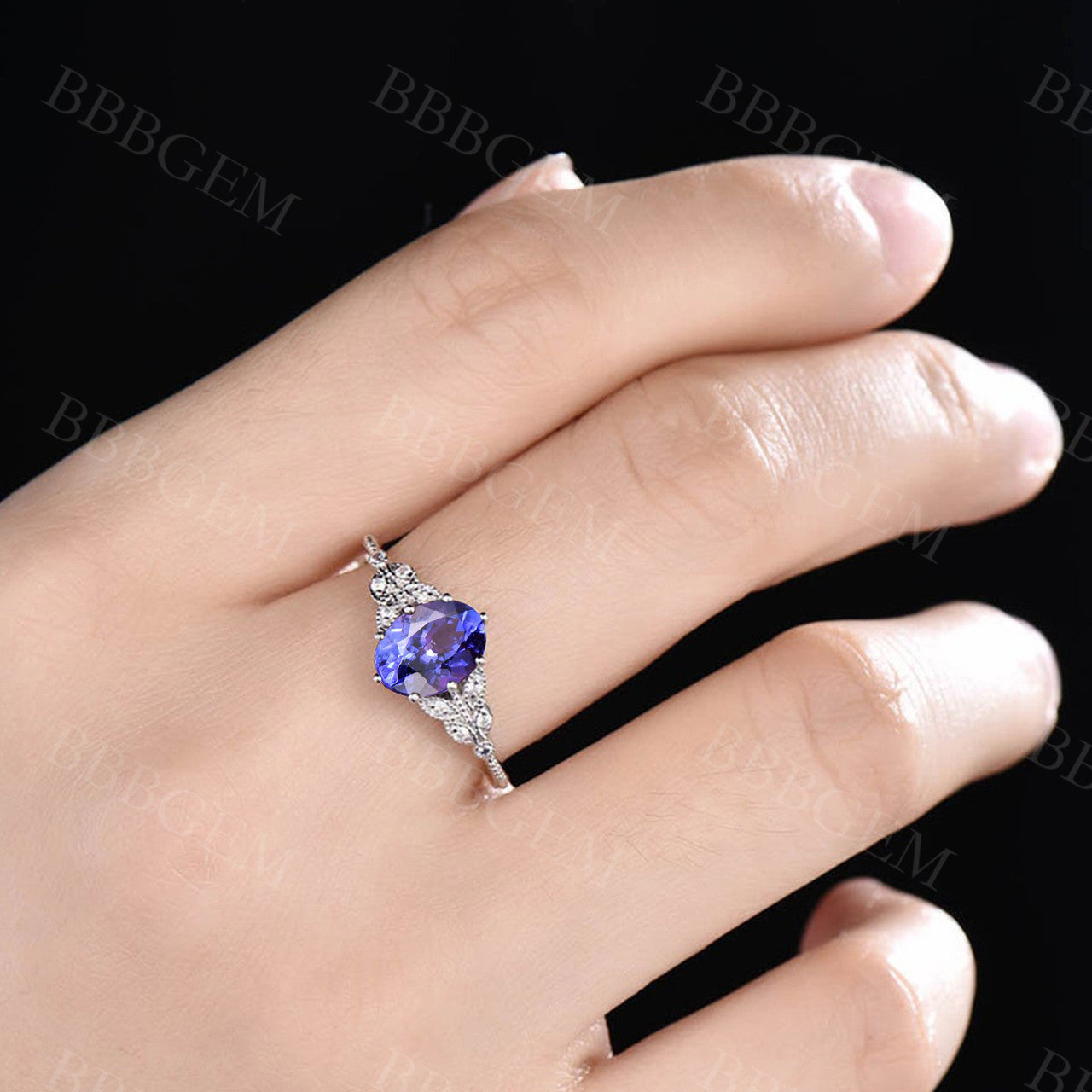 Vintage Oval Tanzanite Engagement Ring 14k Gold Beaded Band with Marquise Diamond Accents - Perfect for Proposals, Anniversaries & Special Occasions