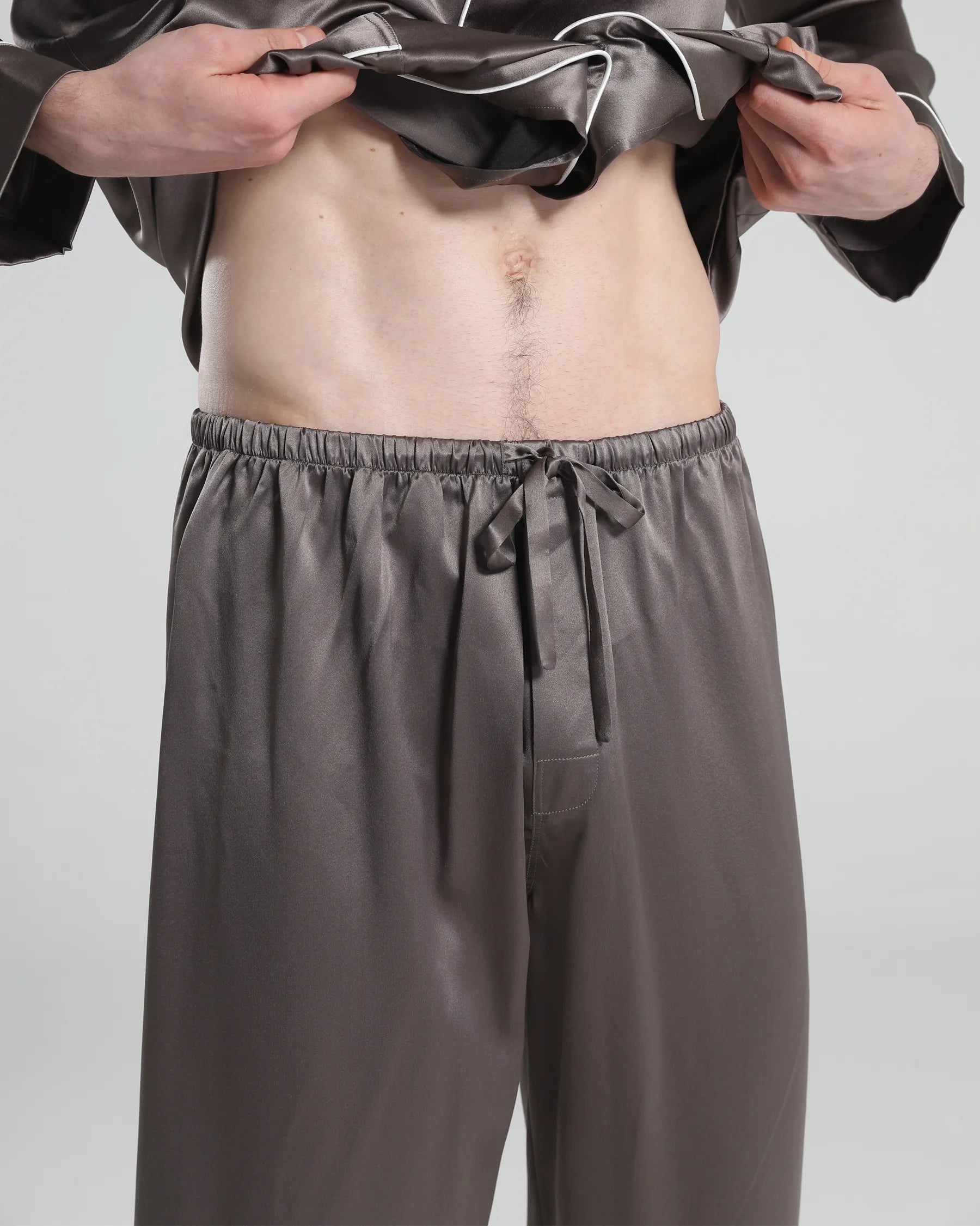 22 Momme Luxury Silk Pajama Set for Men - Soft Breathable Sleepwear for Comfortable Nights & Relaxation at Home