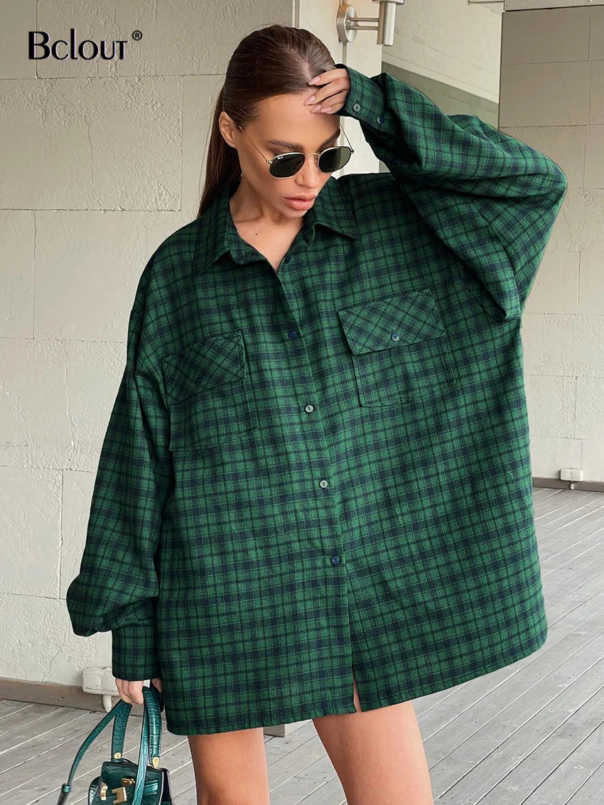 Bclout Women's Casual Green Plaid Loose Blouse - Vintage Long Sleeve Flannel Shirt for Office, Party & Winter Wear | Elegant Loose Fit Tunic Top for Work & Casual Outings