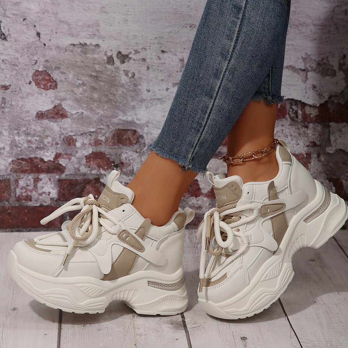 Women's Chunky Platform Sneakers 2024 | Trendy Dad Shoes for Women | Comfortable Leather Casual Sneakers – Perfect for Walking, Running Errands & Street Style Outfits
