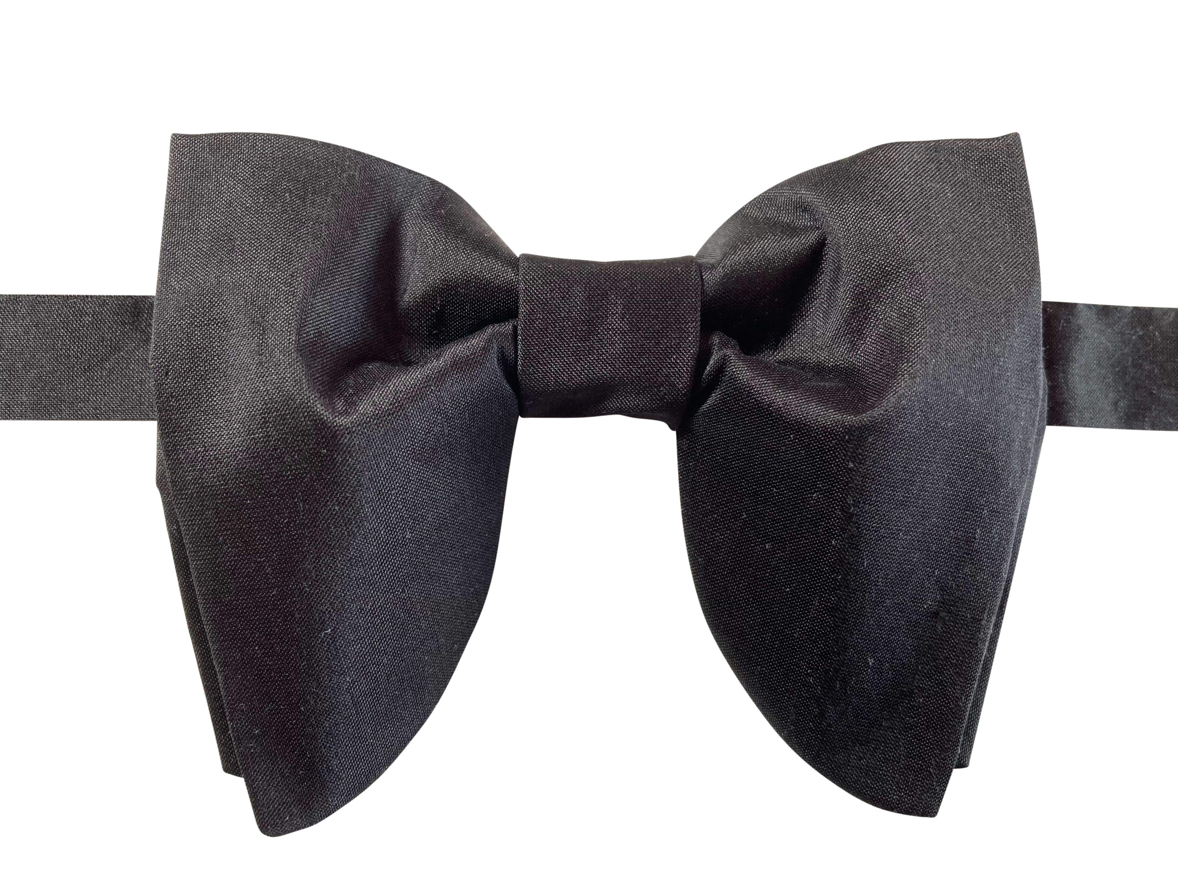 Elegant Black Silk Oversized Bow Tie for Men & Women - Perfect for Weddings, Prom, Formal Events & Cosplay