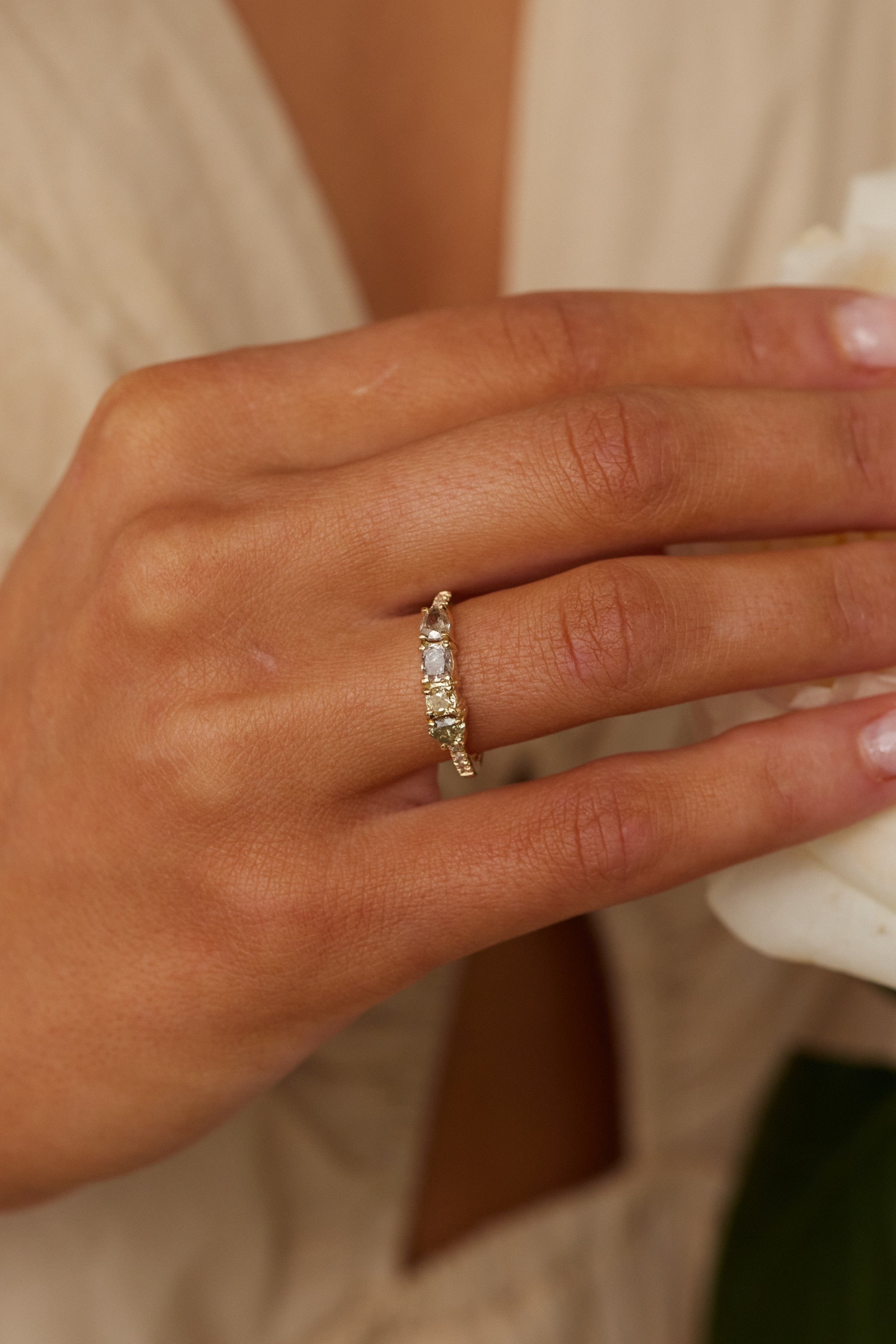 1.04 Carat Galaxy Diamond Cluster Ring in 14K Yellow Gold - Elegant Jewelry for Weddings, Anniversaries & Special Occasions