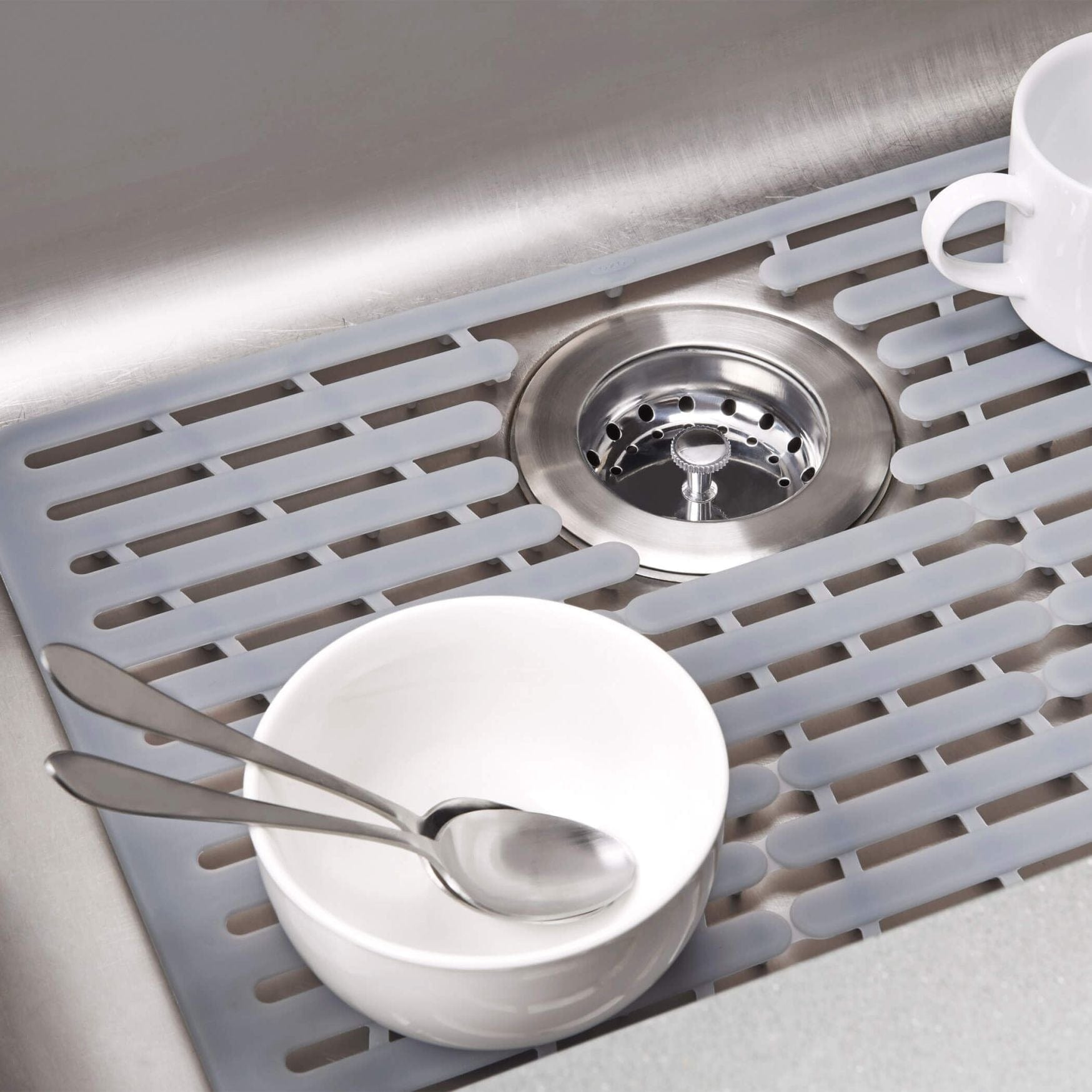 OXO Silicone Sink Mat - Non-Slip Drain Cover for Kitchen Sink, Dish Drying Rack Protector - Perfect for Washing Dishes, Protecting Countertops & Organizing Kitchen Utensils