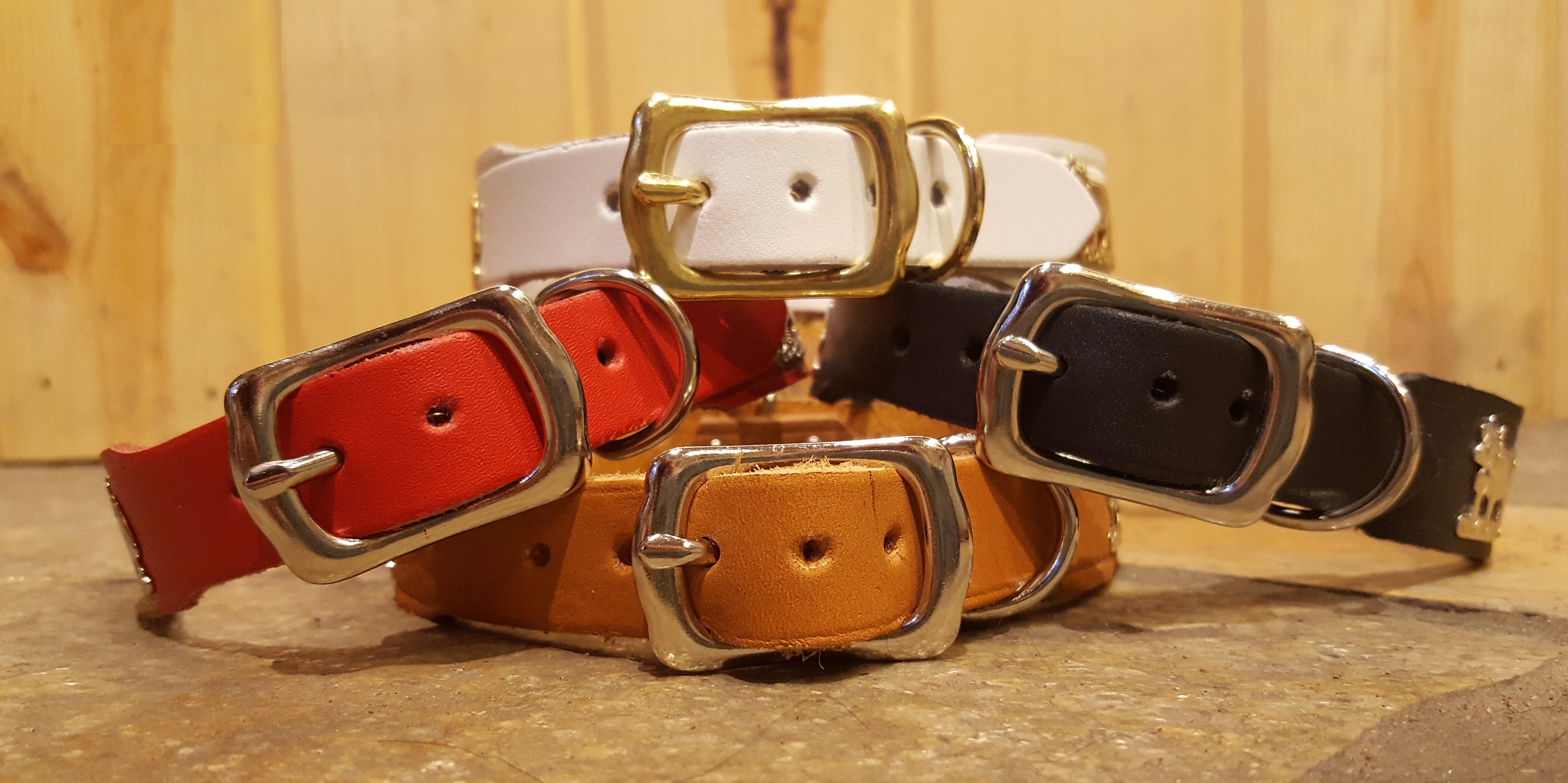 Premium Small Traditional Swiss Dog Collar - Handmade Leather Pet Collar with Embroidery | Durable & Adjustable for Daily Walks, Training & Outdoor Adventures