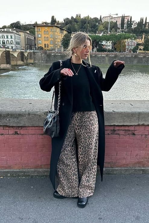 Y2K Leopard Print Baggy Jeans - Oversized Straight Leg Wide Pants for Men & Women | Streetwear Fashion for Casual Outfits & Retro Style