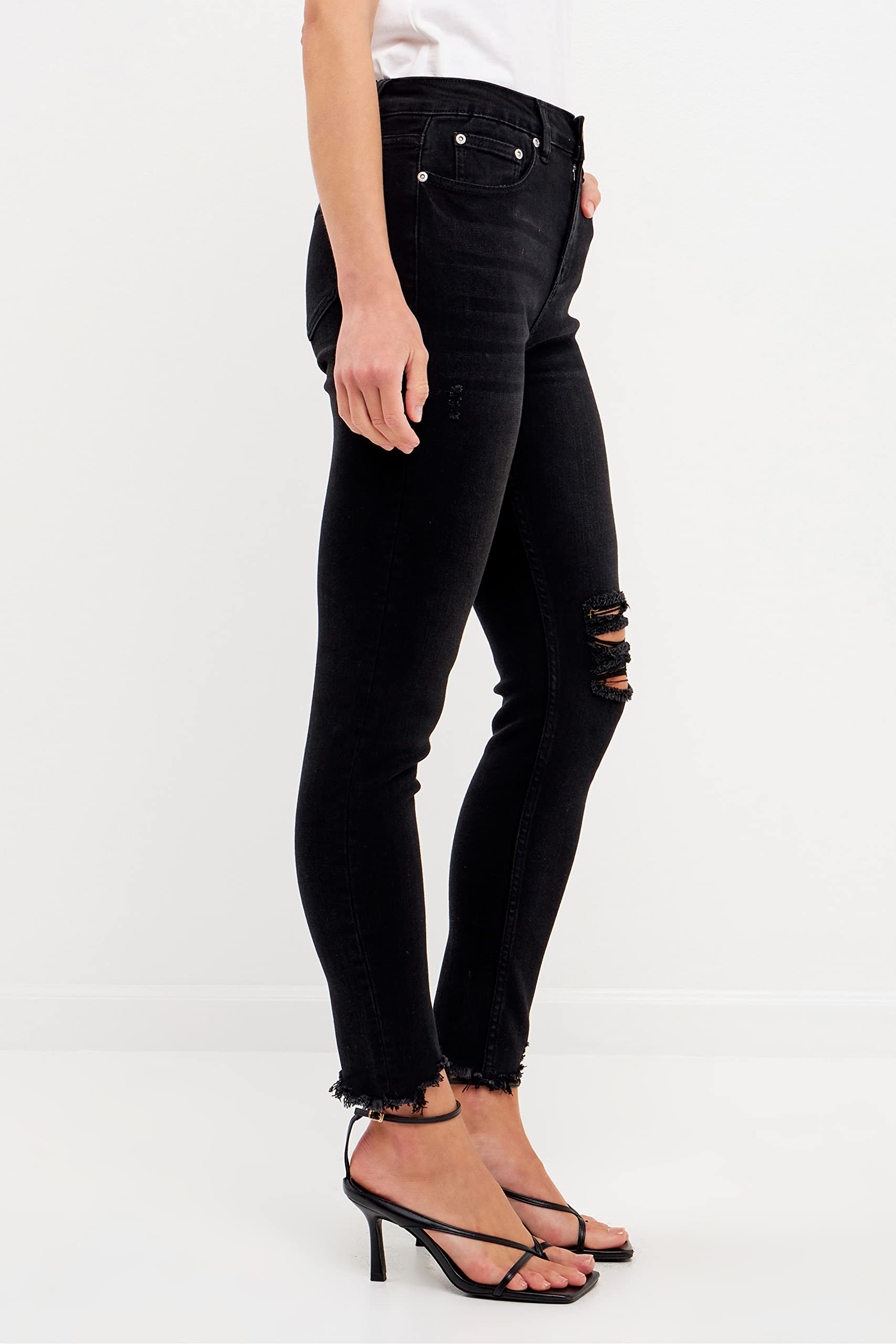 Women's Ripped Black Skinny Jeans - Stretch Denim for Casual Wear & Night Out | Trendy Distressed Jeans for Women