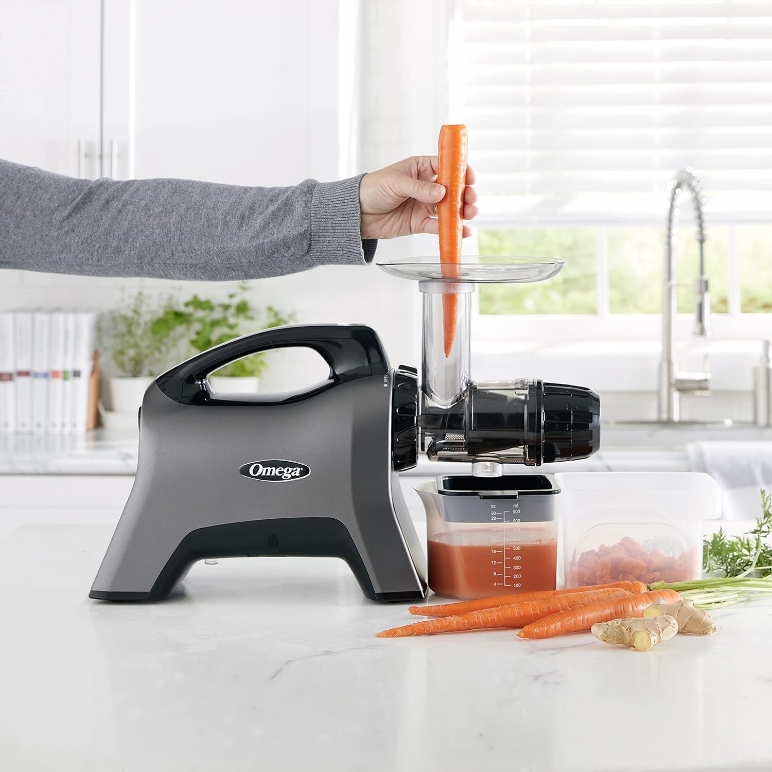 Omega Celery Juicer and Nutrition System - 200W Masticating Cold Press Juicer Machine with Adjustable Dial for Celery, Fruits & Vegetables - Perfect for Healthy Juicing at Home, Gym or Office (Silver)