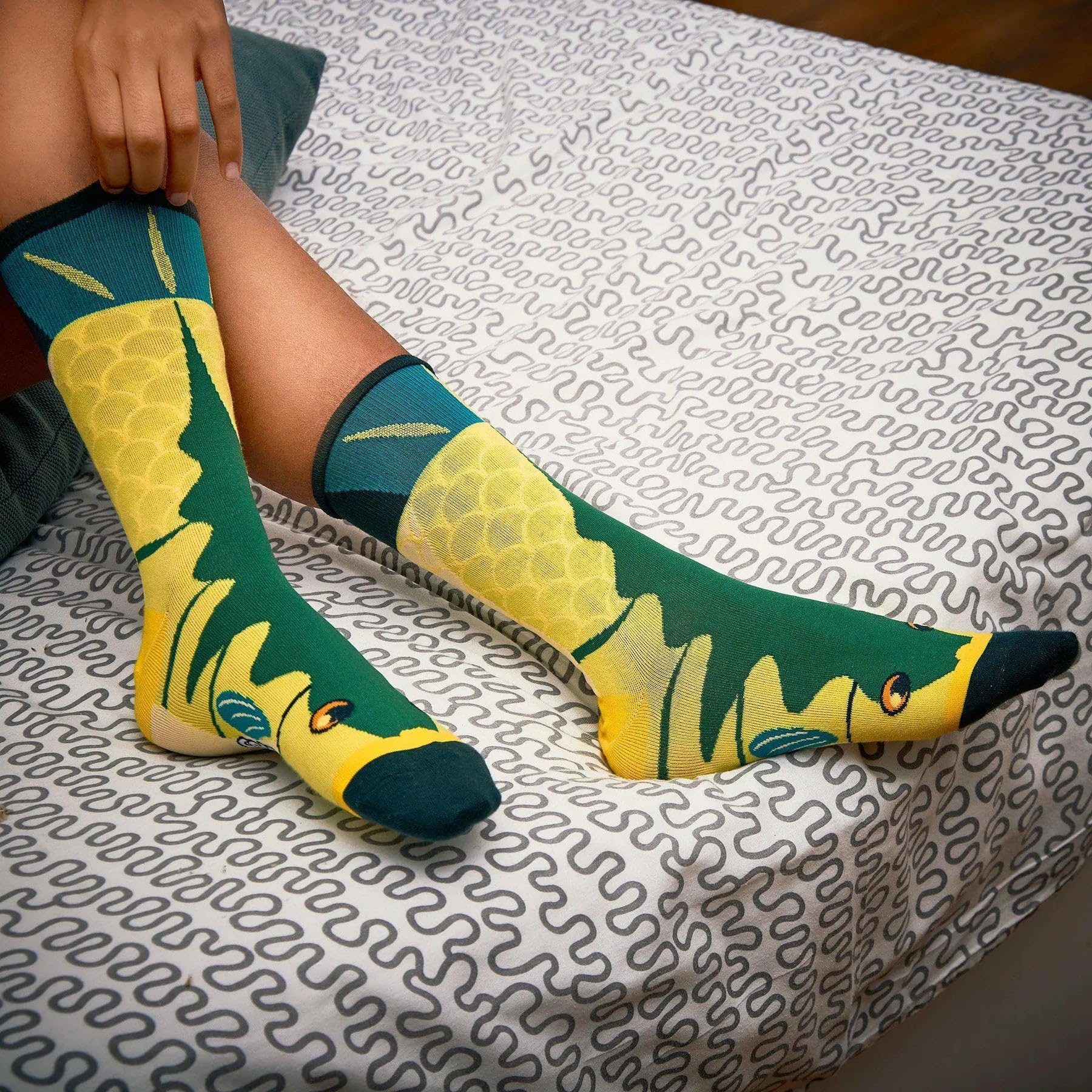 Funny Fishing Socks for Men & Women - Coddies Fish Socks | Novelty Gifts, Crazy Socks for Anglers - Perfect for Fishing Trips, Gag Gifts & Outdoor Adventures