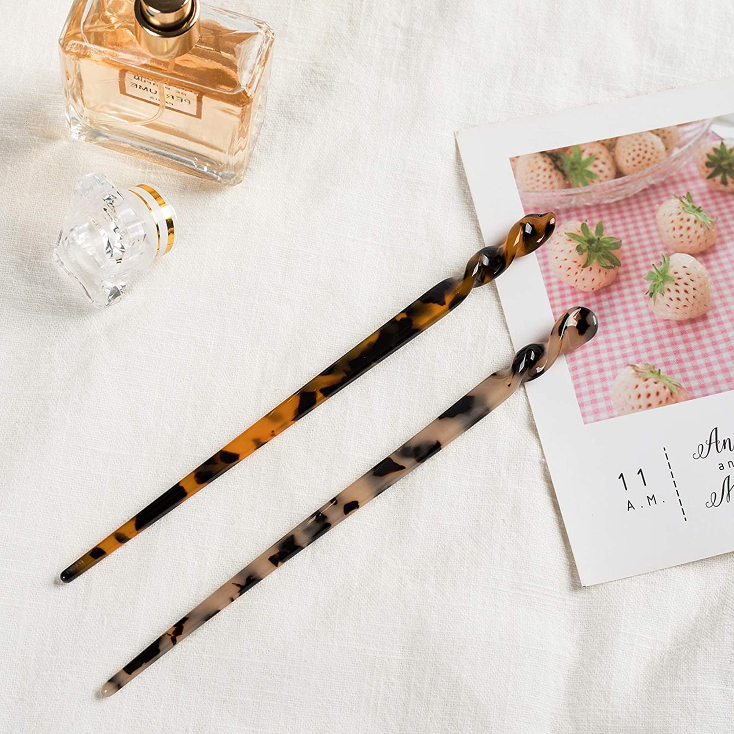 Glamifirsto Tortoise Shell Hair Sticks - Leopard Print Hairpins for Long Hair | Chinese Hair Chopsticks for Women & Girls | Perfect for Updos, Buns & Special Occasions