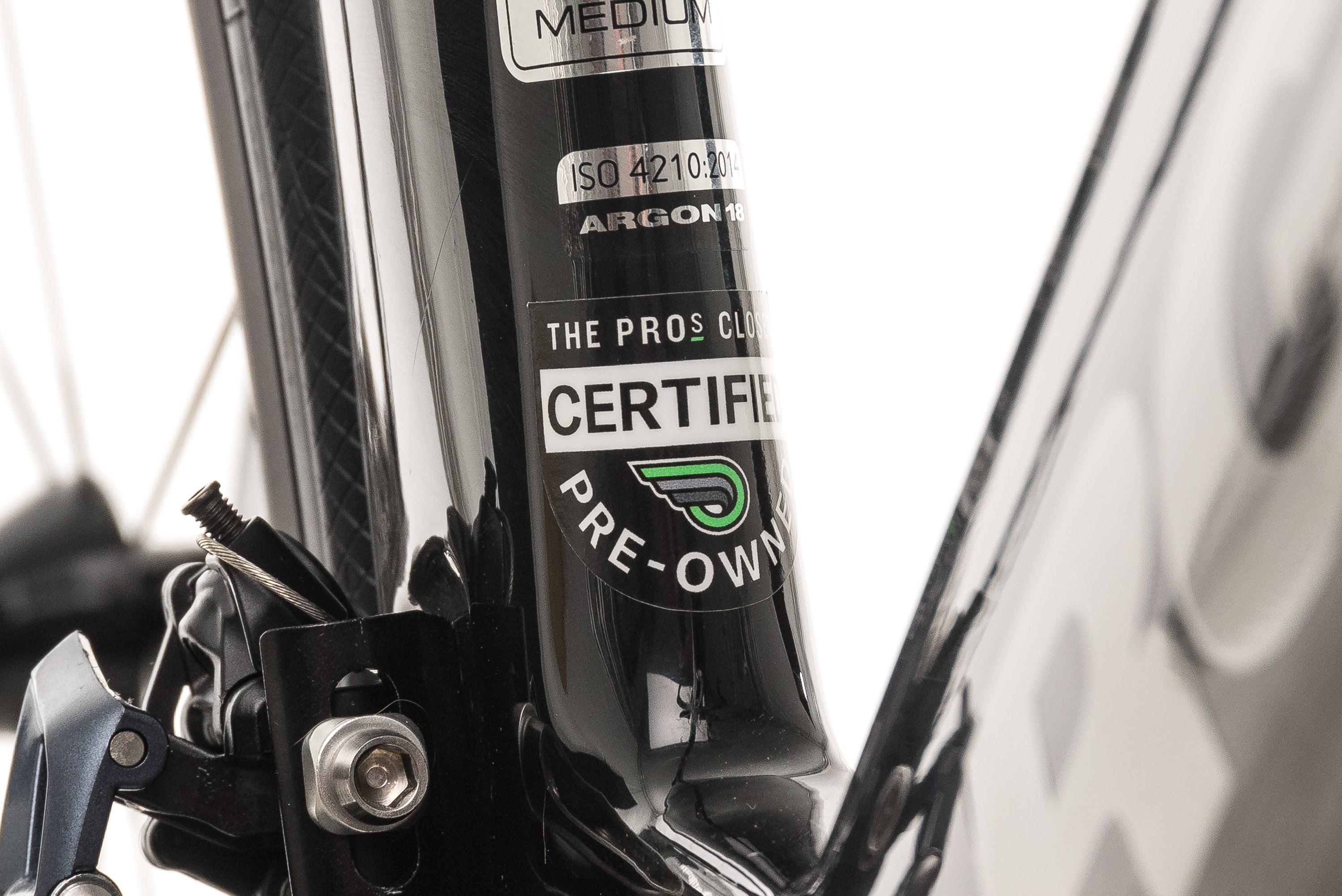 Argon 18 E-119 Tri Ultegra Triathlon Bike 2020 - Medium Size | Fast & Lightweight Carbon Road Bike for Triathlons & Endurance Racing | Perfect for Ironman Competitions & Long-Distance Cycling