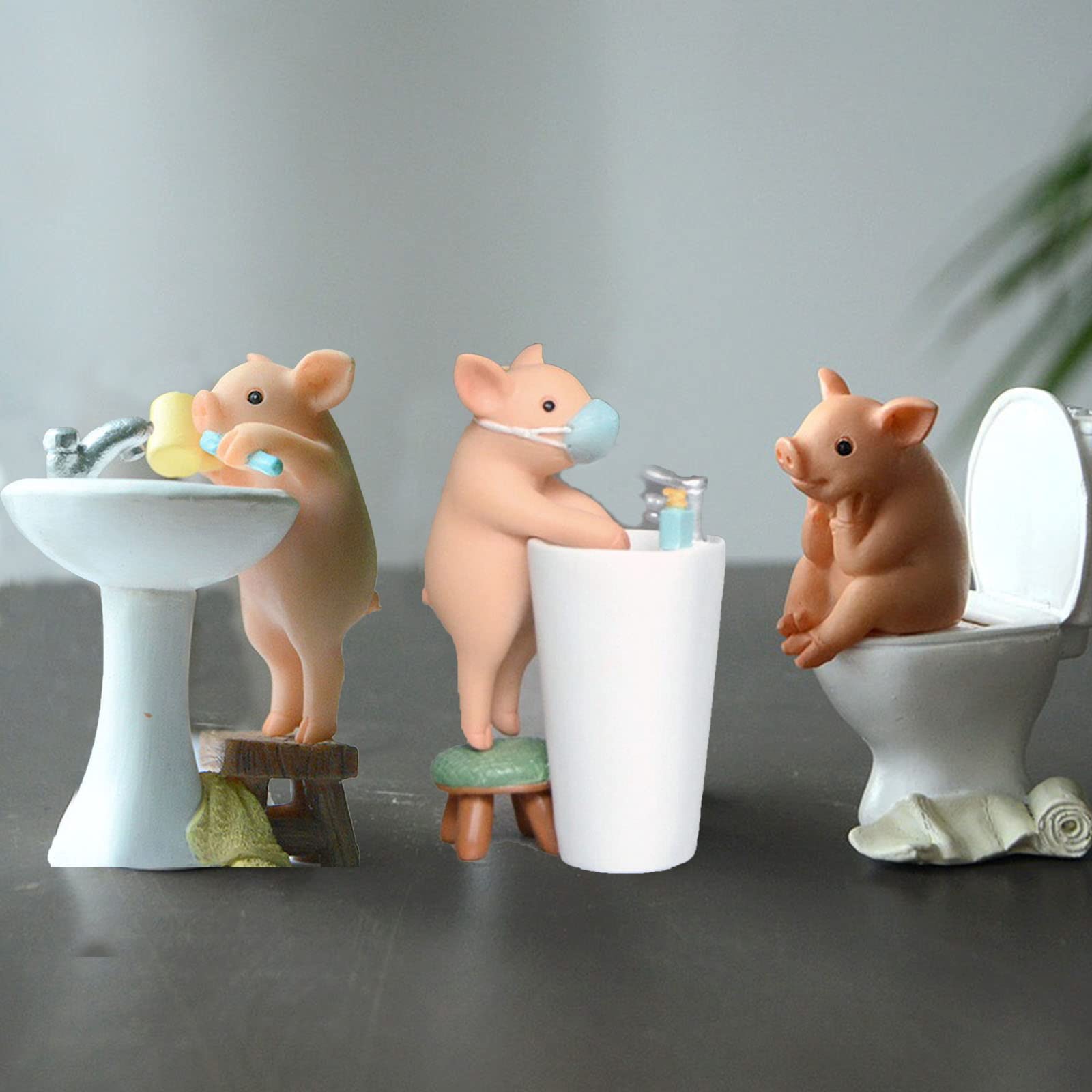 Mini Pig Figurine & Resin Decor for Fairy Gardens & Bathrooms