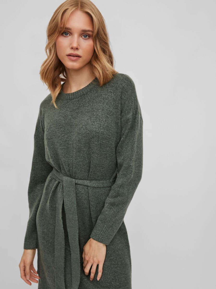 Elegant Cilia Long Knit Dress with Laurel Wreath Design - Perfect for Fall/Winter Fashion, Date Nights & Holiday Parties