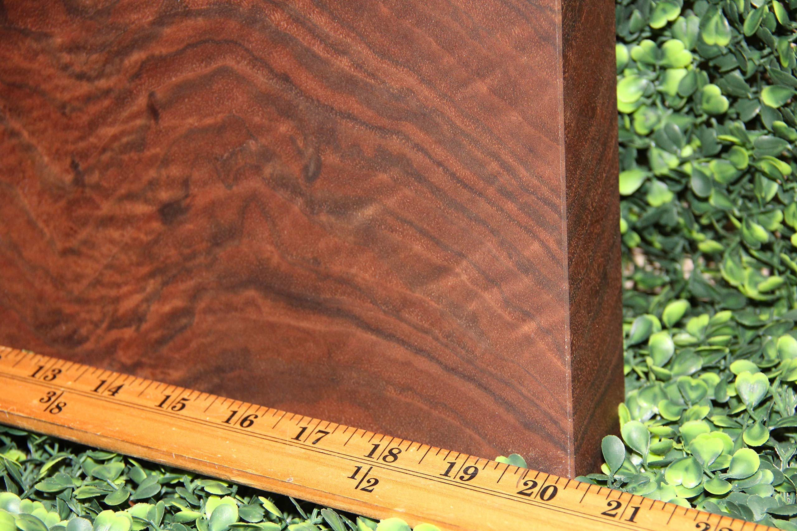 Premium Walnut Wood Cutting Board for Kitchen - Durable, Natural & Eco-Friendly Chopping Block for Meat, Vegetables & Fruits - Perfect for Home Chefs & Cooking Enthusiasts