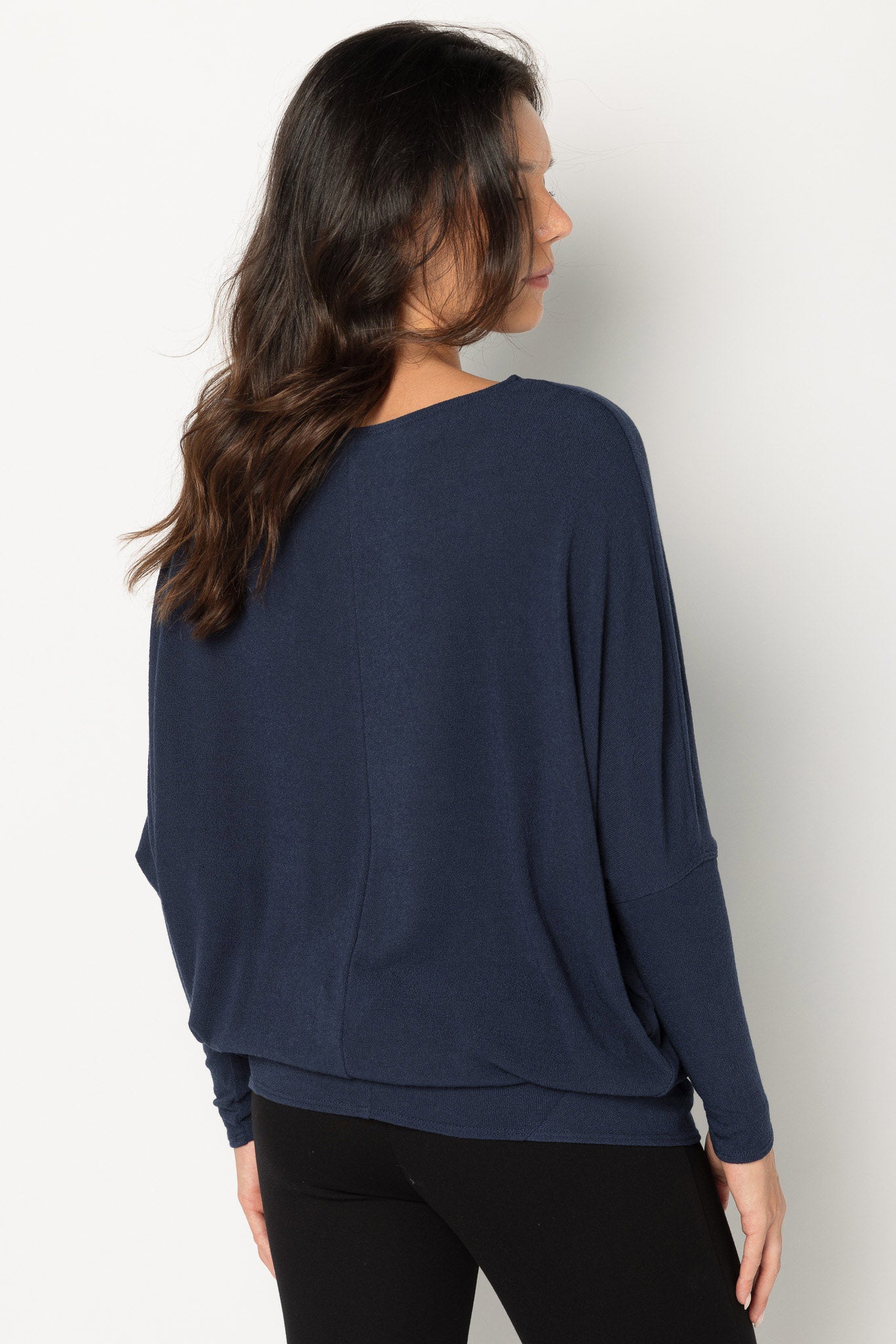 Women's Long Sleeve Dolman Sweater - Soft Knit Oversized Pullover for Fall & Winter | Perfect for Casual Outfits, Office Wear and Cozy Evenings