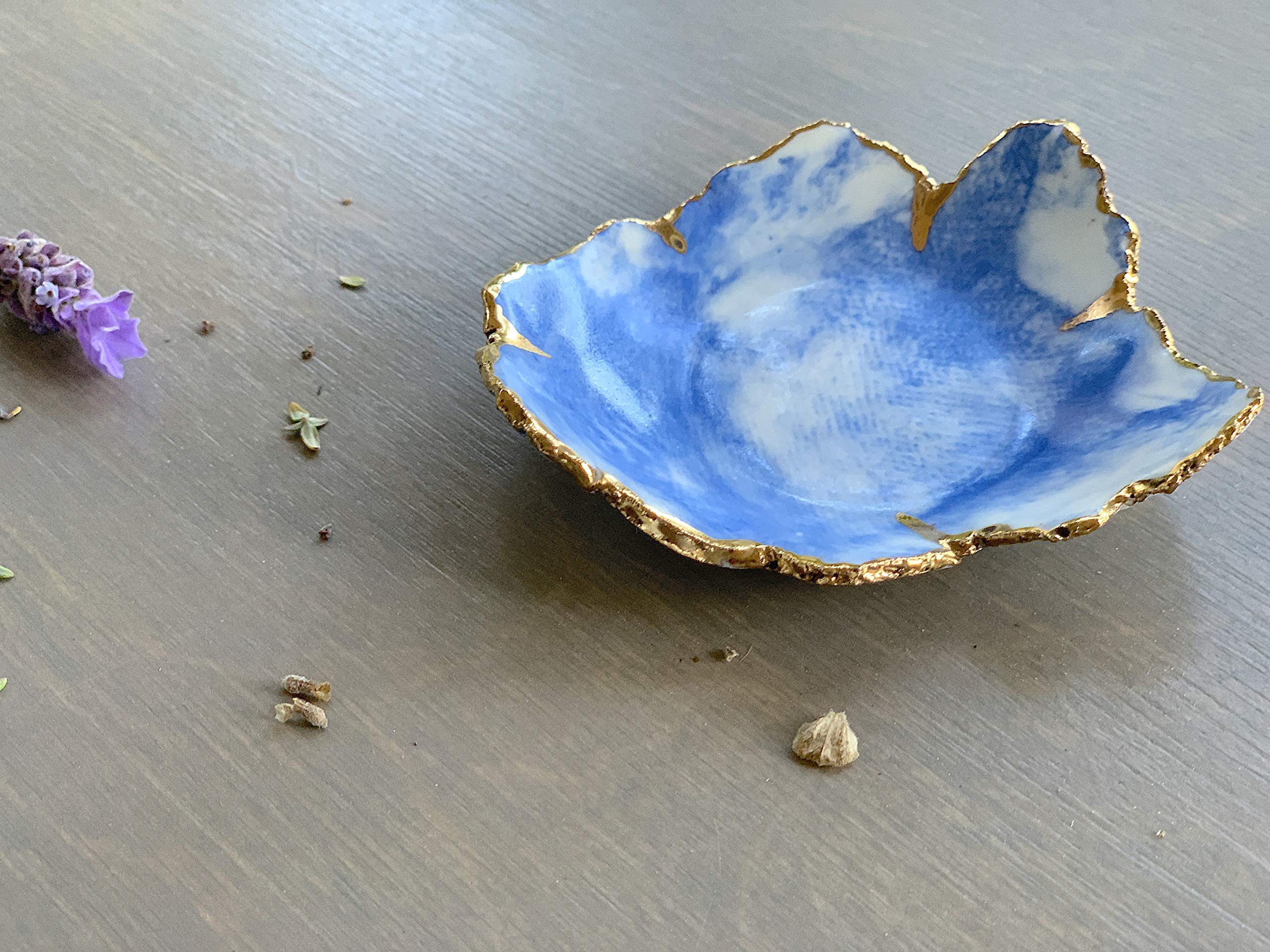 Handmade White Blue Gold Marbled Ceramic Ring Dish - Unique Jewelry Tray for Women & Men - Perfect for Wedding, Anniversary, Birthday Gifts - Elegant Home Decor for Bedroom, Bathroom & Vanity Organization