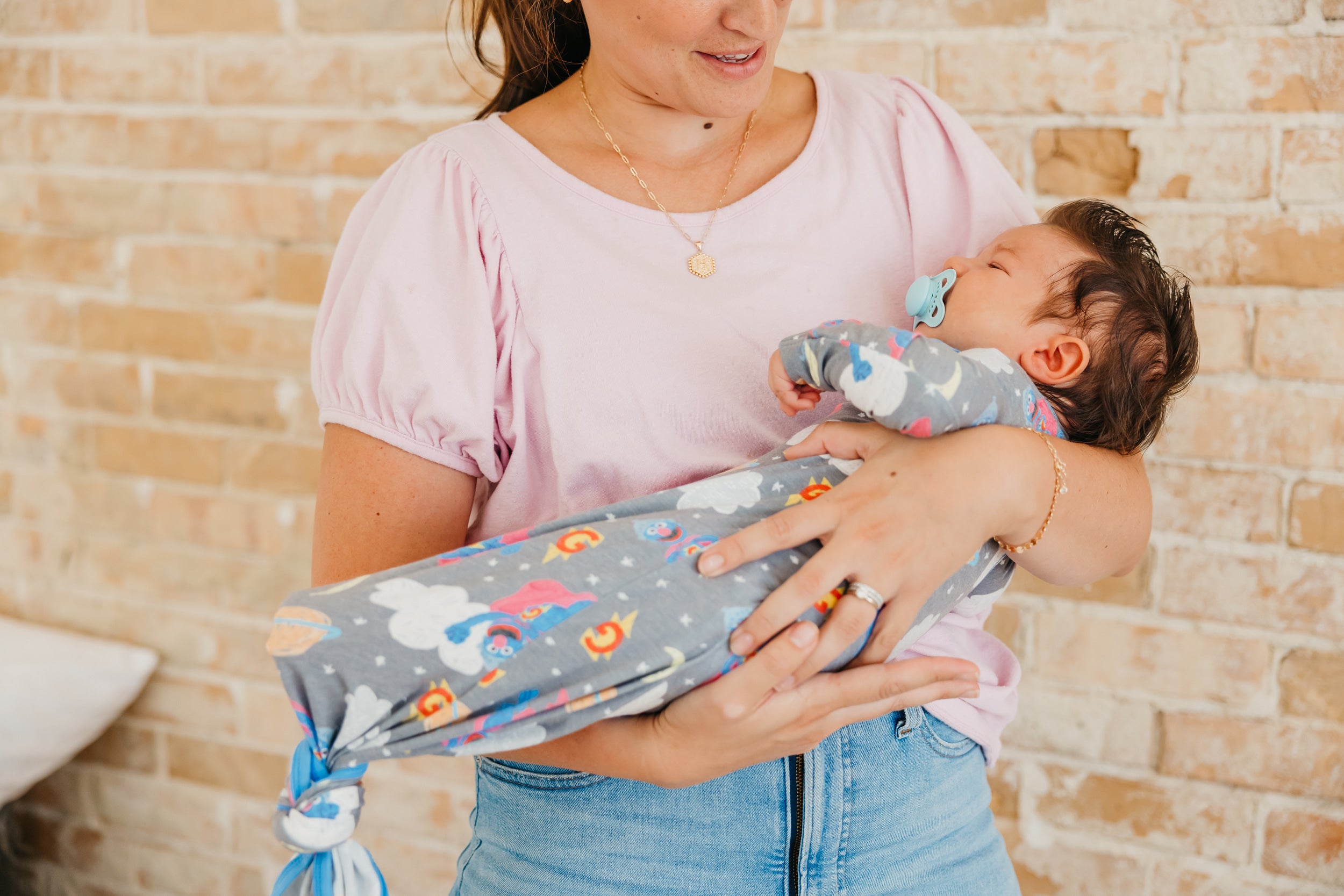 Super Soft Newborn Knotted Gown - Breathable Cotton Baby Sleepwear for 0-3 Months | Perfect for Hospital, Home & Photo Shoots