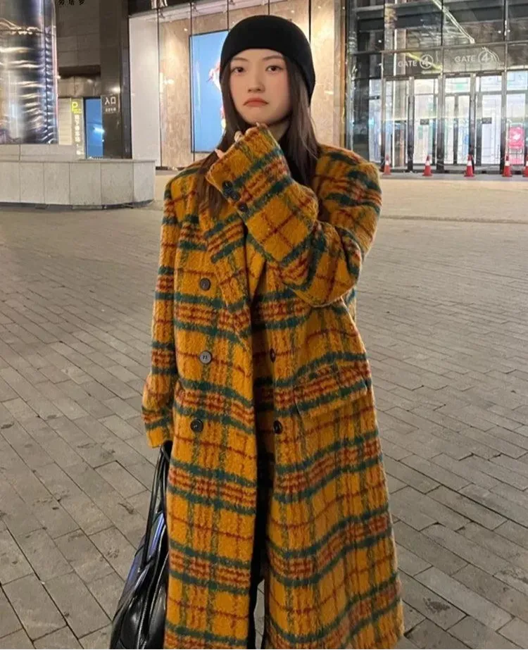 Vintage Plaid Trench Coat for Women - Classic Retro Long Overcoat with Belt - Perfect for Fall & Winter Fashion, Office Wear and Outdoor Activities