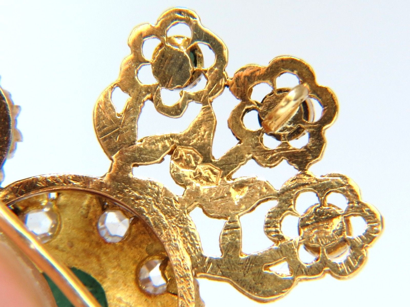 18KT Vintage Natural Emeralds & White Sapphires Medallion Dangle Brooch Pin – Elegant Jewelry for Weddings, Parties & Special Occasions