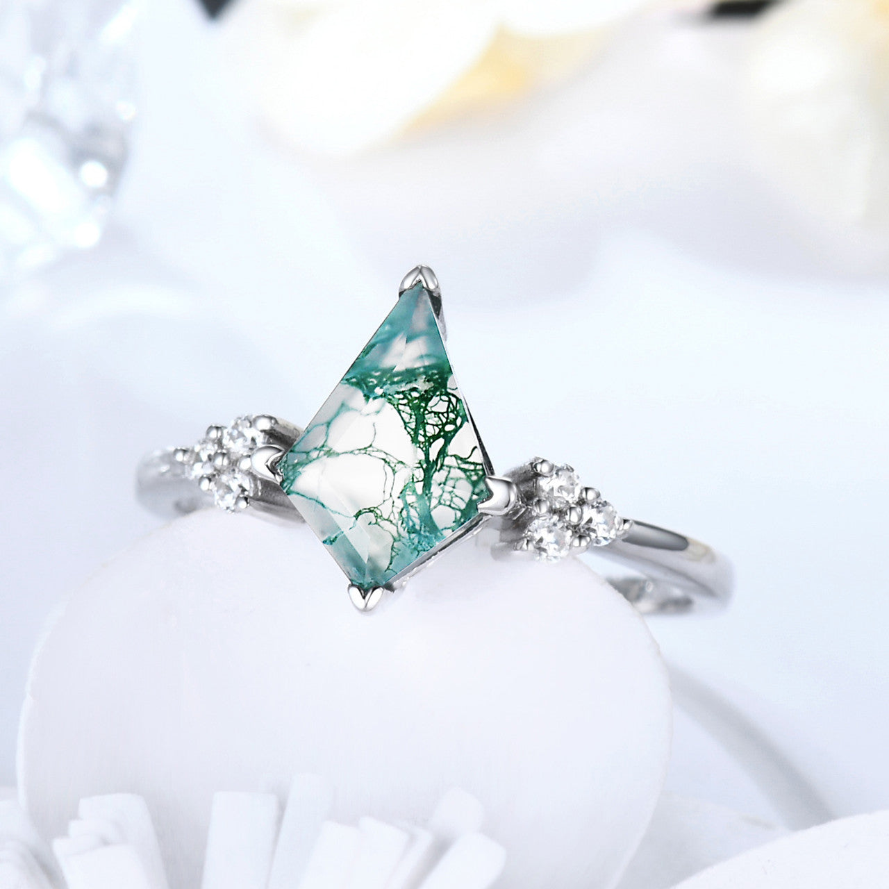 Vintage Kite-Shaped Natural Moss Agate & Diamond Engagement Ring in 14K White Gold - Perfect for Romantic Proposals, Anniversaries & Unique Bridal Jewelry