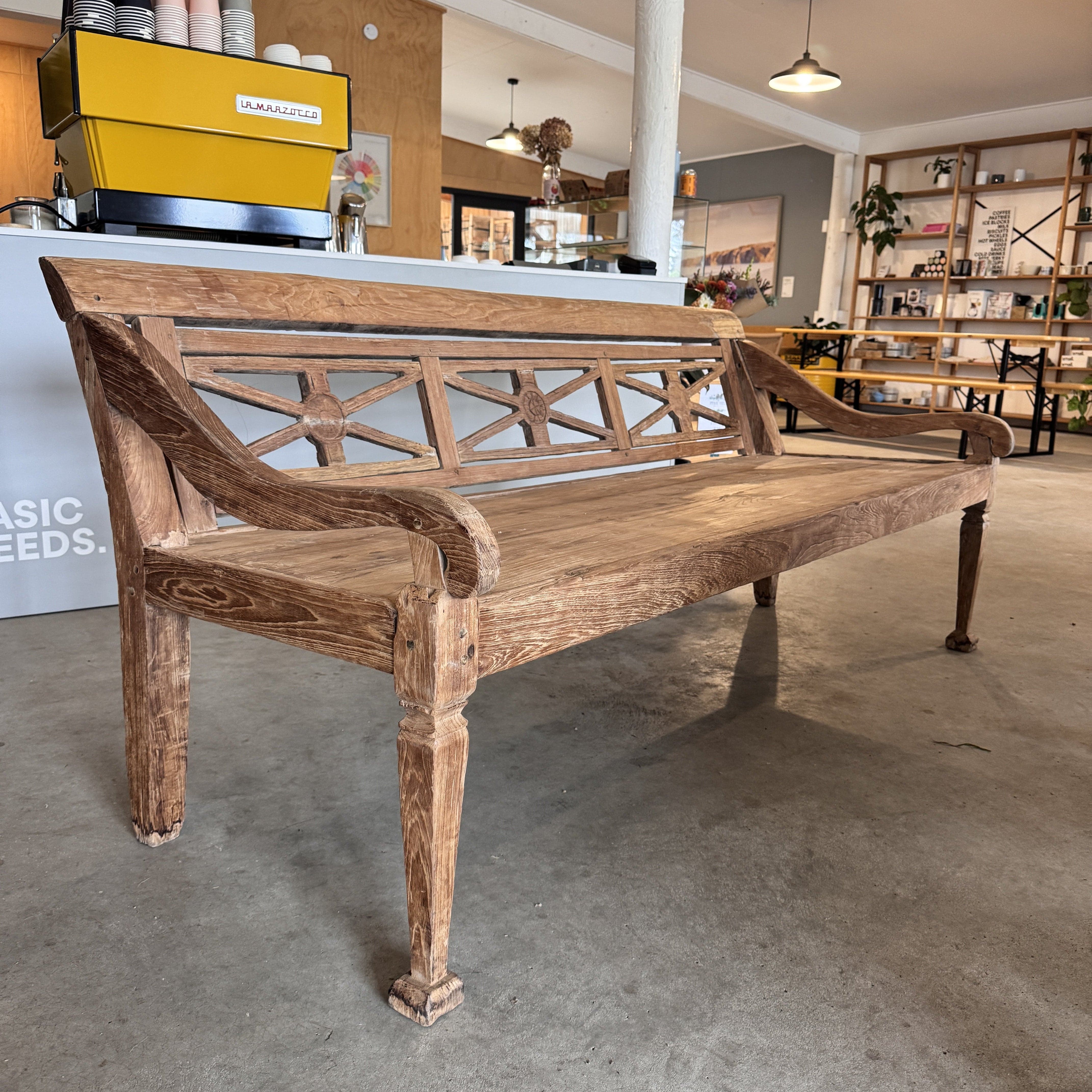 Vintage Teak Wood Daybed - Mid Century Modern Sofa Bed for Living Room, Patio & Guest Room | Durable & Stylish Lounge Furniture for Relaxing & Napping