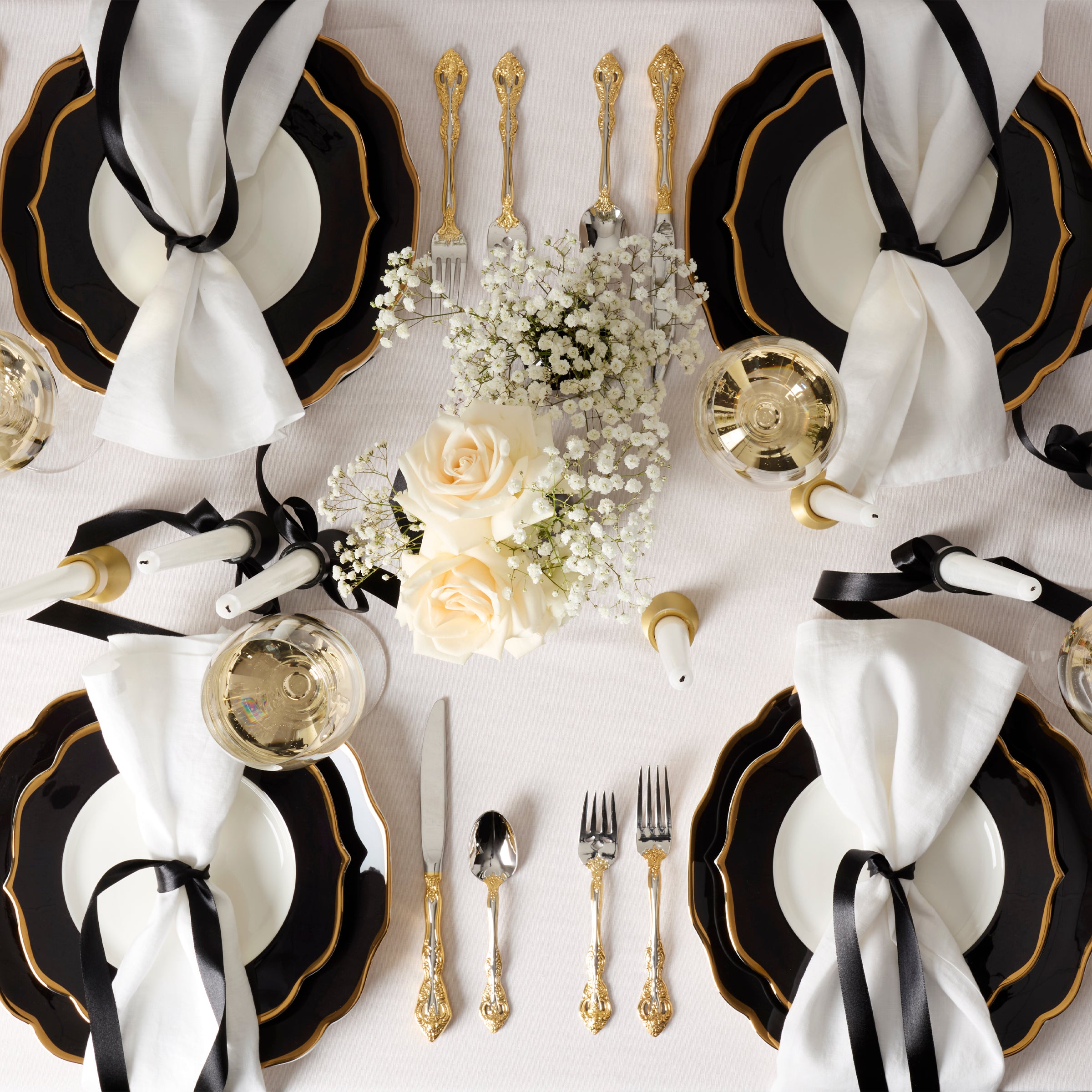 Premium Black Dinner Plates Set of 4 - Elegant Modern Porcelain Plates for Fine Dining, Restaurant, Wedding & Home Decor