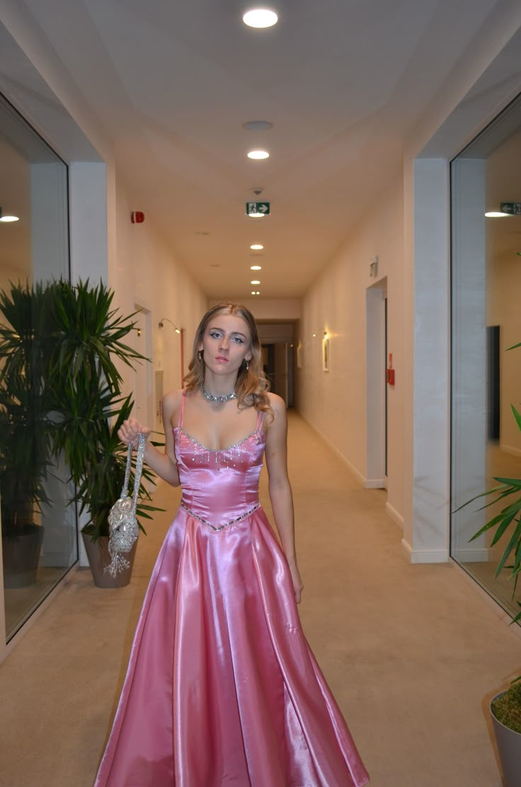 Elegant A-Line Pink Satin Long Prom Dress for Formal Parties & Evening Events - Perfect for Homecoming, Wedding Guest & Special Occasions