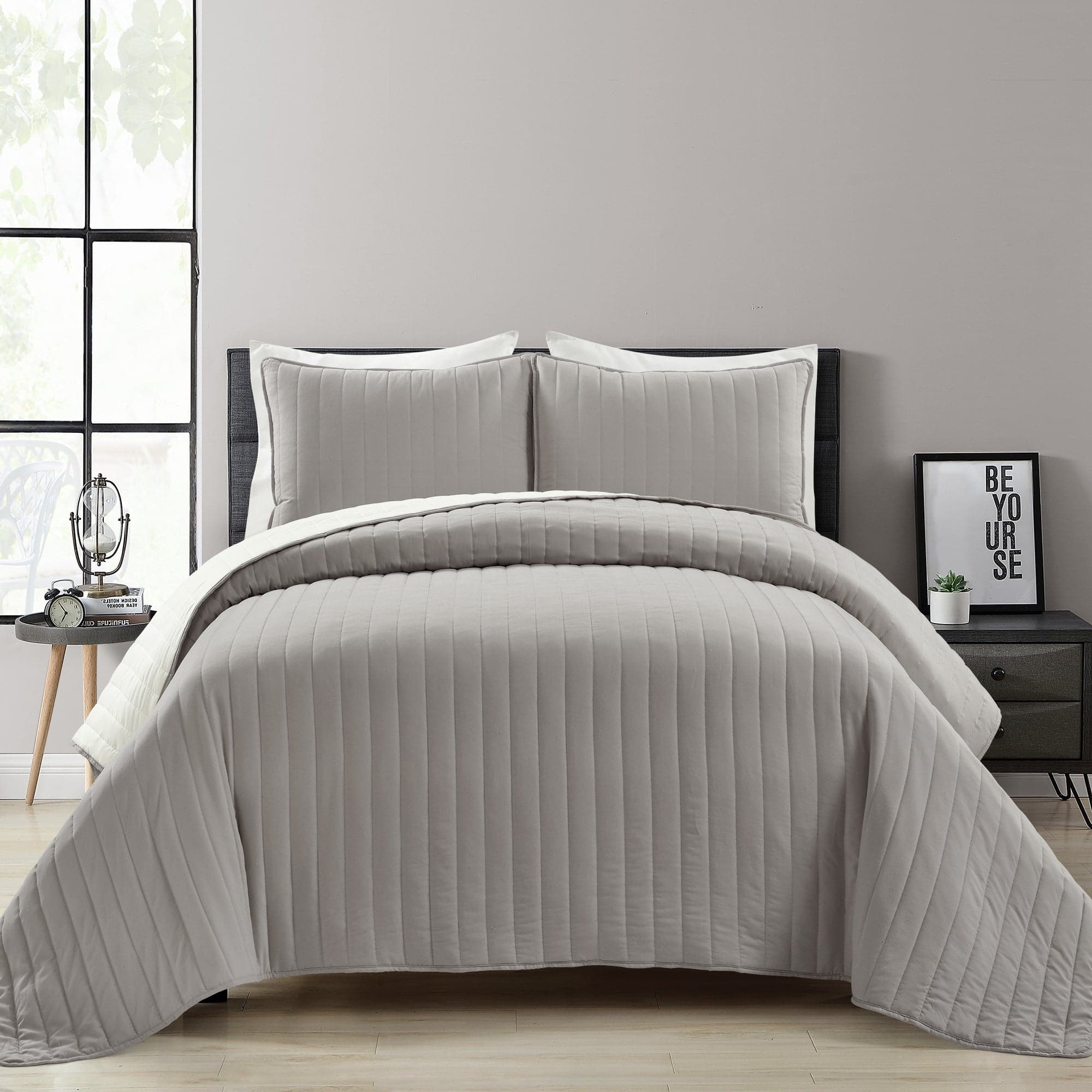 Soft Stripe All Season Quilt Coverlet Set - Lightweight Bedding for Year-Round Comfort - Perfect for Master Bedroom, Guest Room & Cozy Home Decor