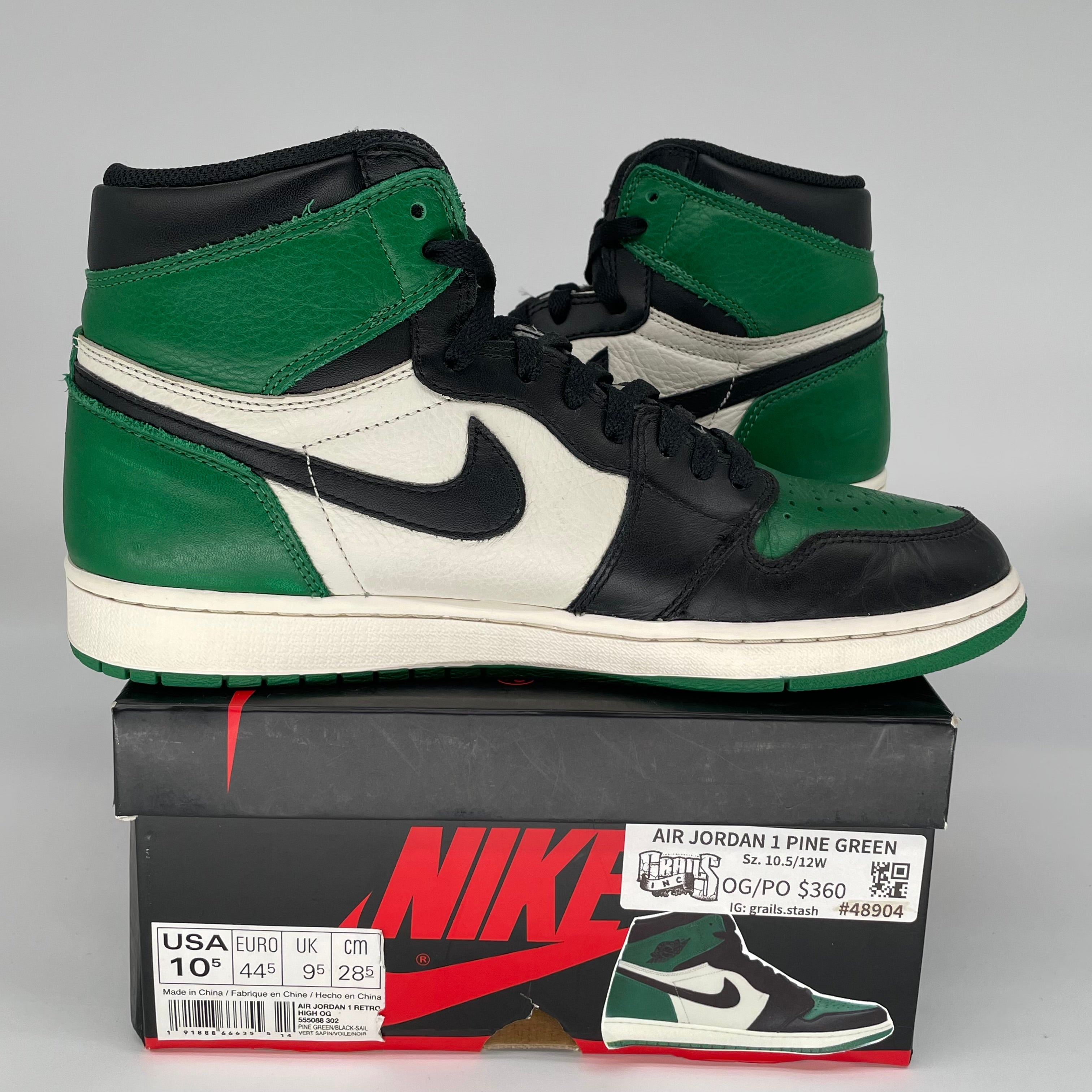 AIR JORDAN 1 Retro High OG Pine Green Basketball Shoes Men's Size 10.5 (555088-302) - Perfect for Sneaker Collectors & Streetwear Fashion