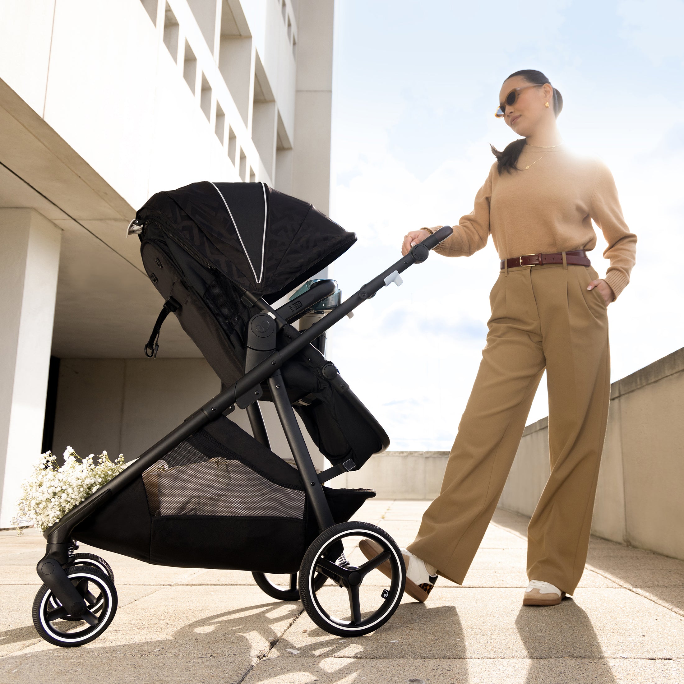 Evenflo Shyft Intuiti+ Lightweight Travel Stroller for Infants & Toddlers - Compact Fold, Adjustable Canopy, All-Terrain Wheels - Perfect for City Walks, Shopping & Air Travel
