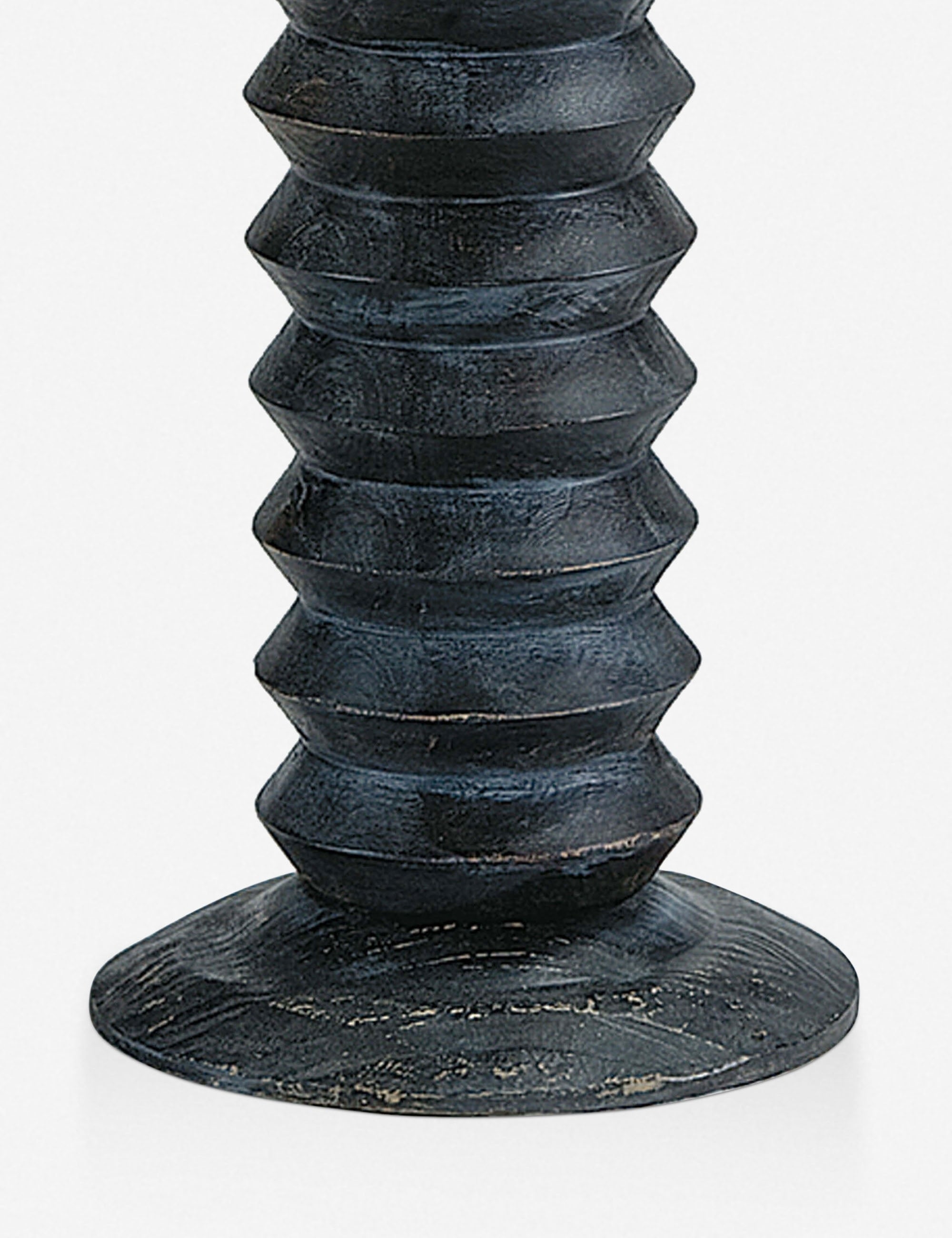 Regina Andrew Modern Accordion Floor Lamp in Ebony Finish - Stylish Lighting for Living Room, Bedroom, or Office Decor