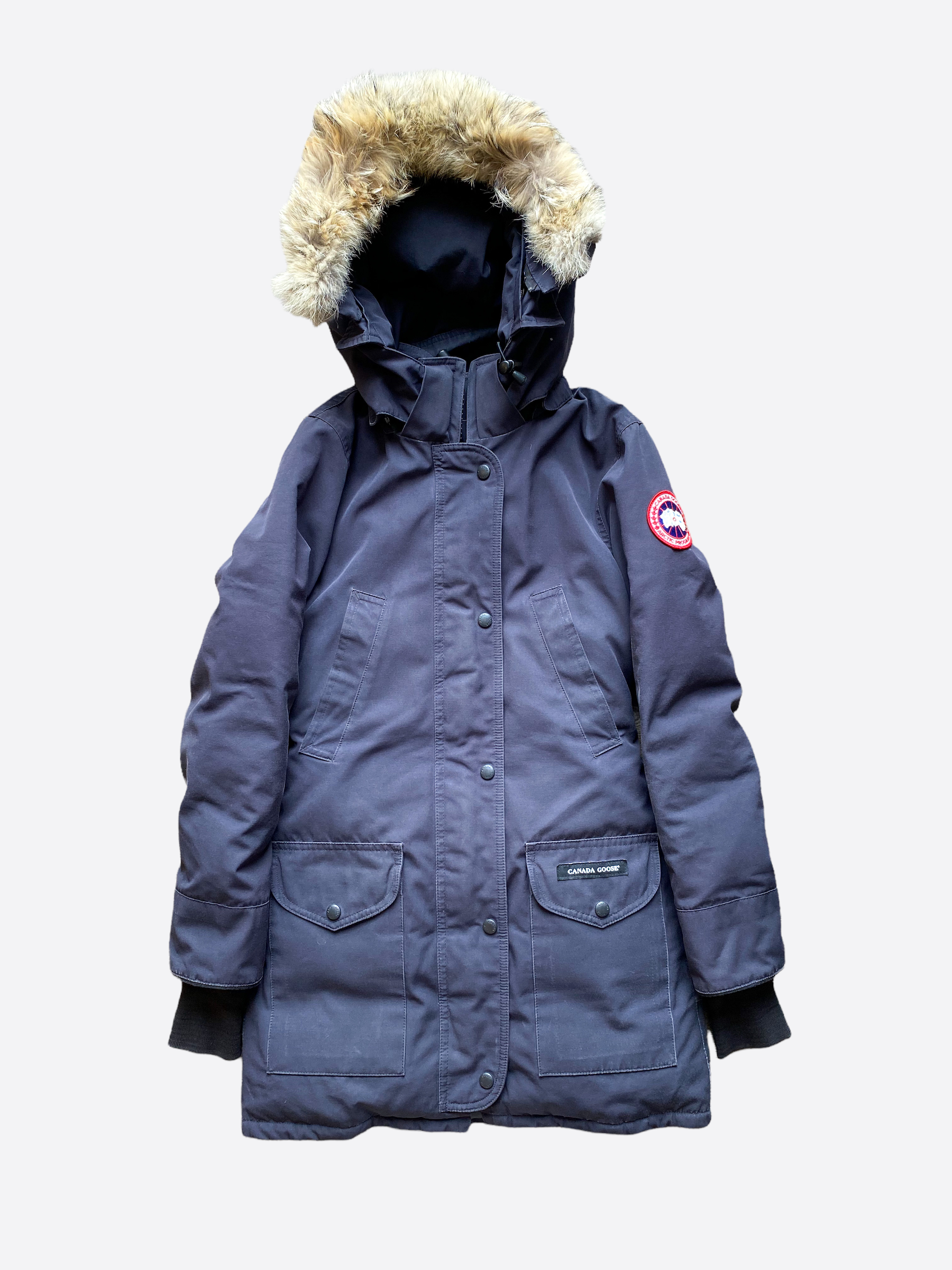 Canada Goose Navy Trillium Women's Winter Jacket - Waterproof Down Coat for Extreme Cold Weather - Perfect for Skiing, Hiking & Outdoor Adventures