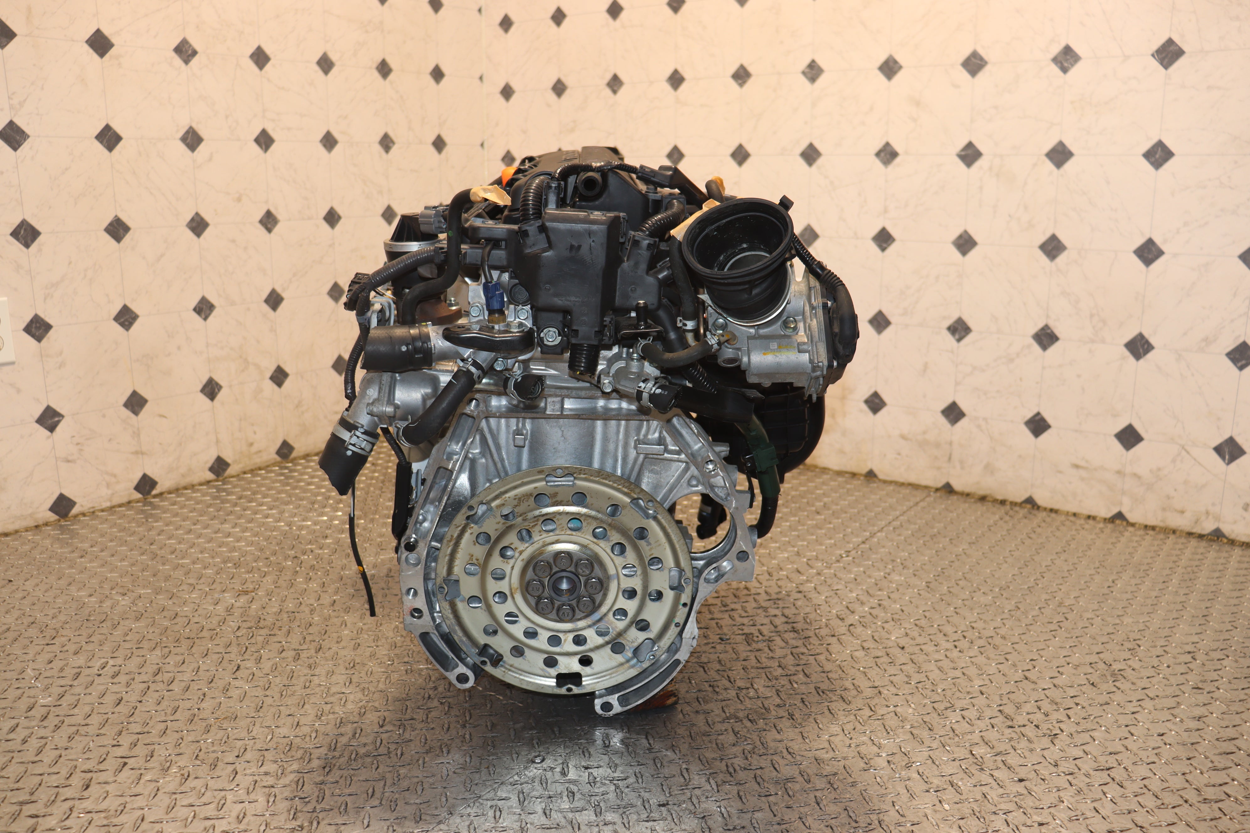 JDM R18A 1.8L SOHC i-VTEC 4 Cylinder Engine for 2006-2011 Honda Civic - Performance Upgrade & Replacement Part for Street Racing & Daily Driving